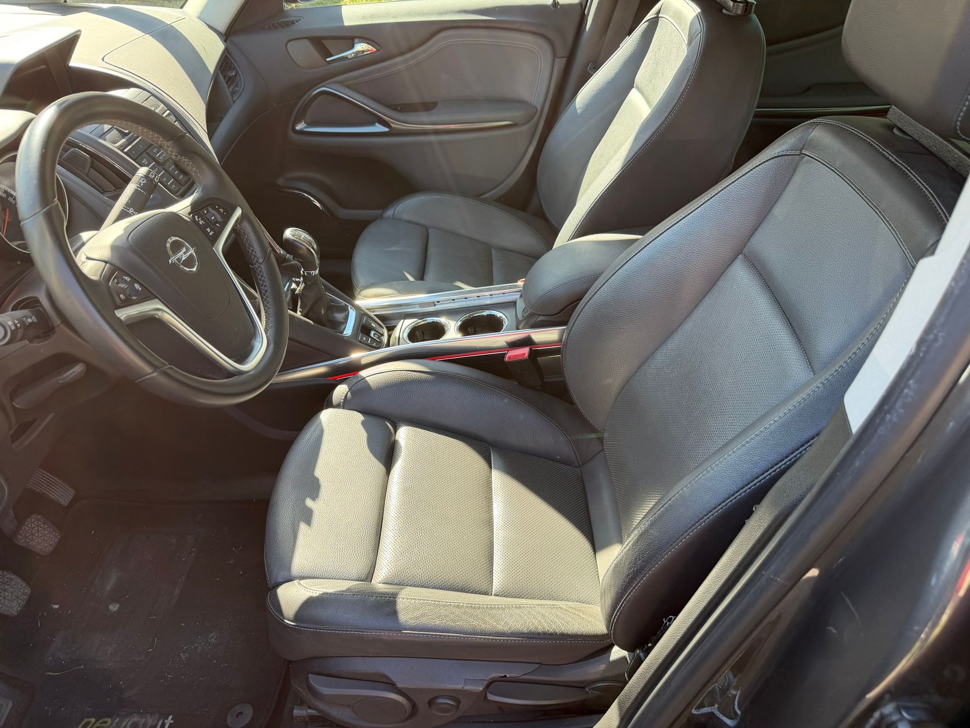 OPEL Zafira Tourer 1.4i 16V Enjoy-image-7