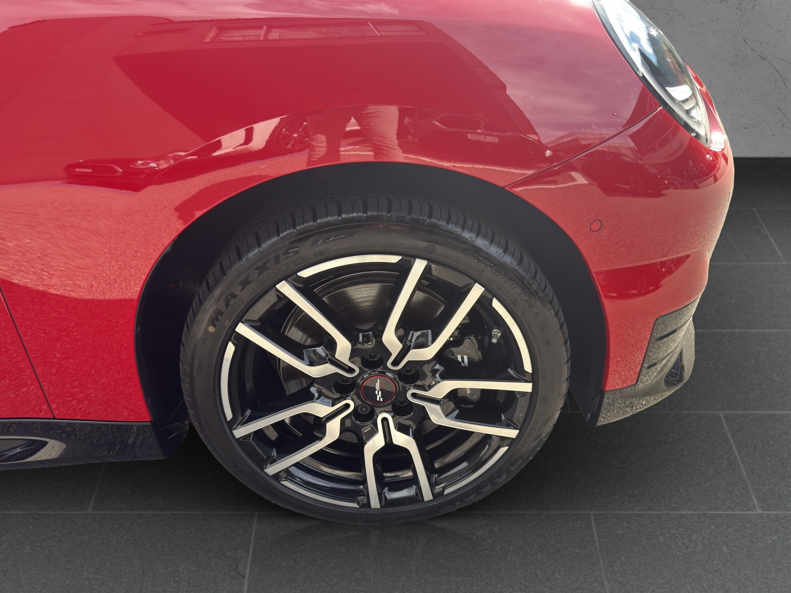 MINI Cooper SE-image-9