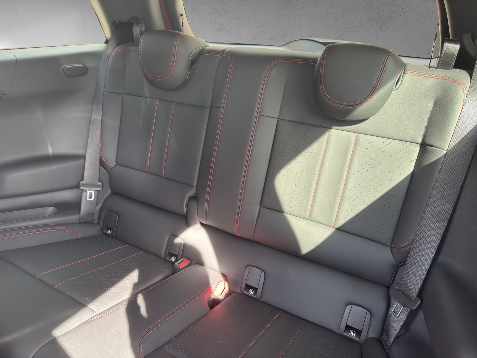 MINI Cooper SE-image-16