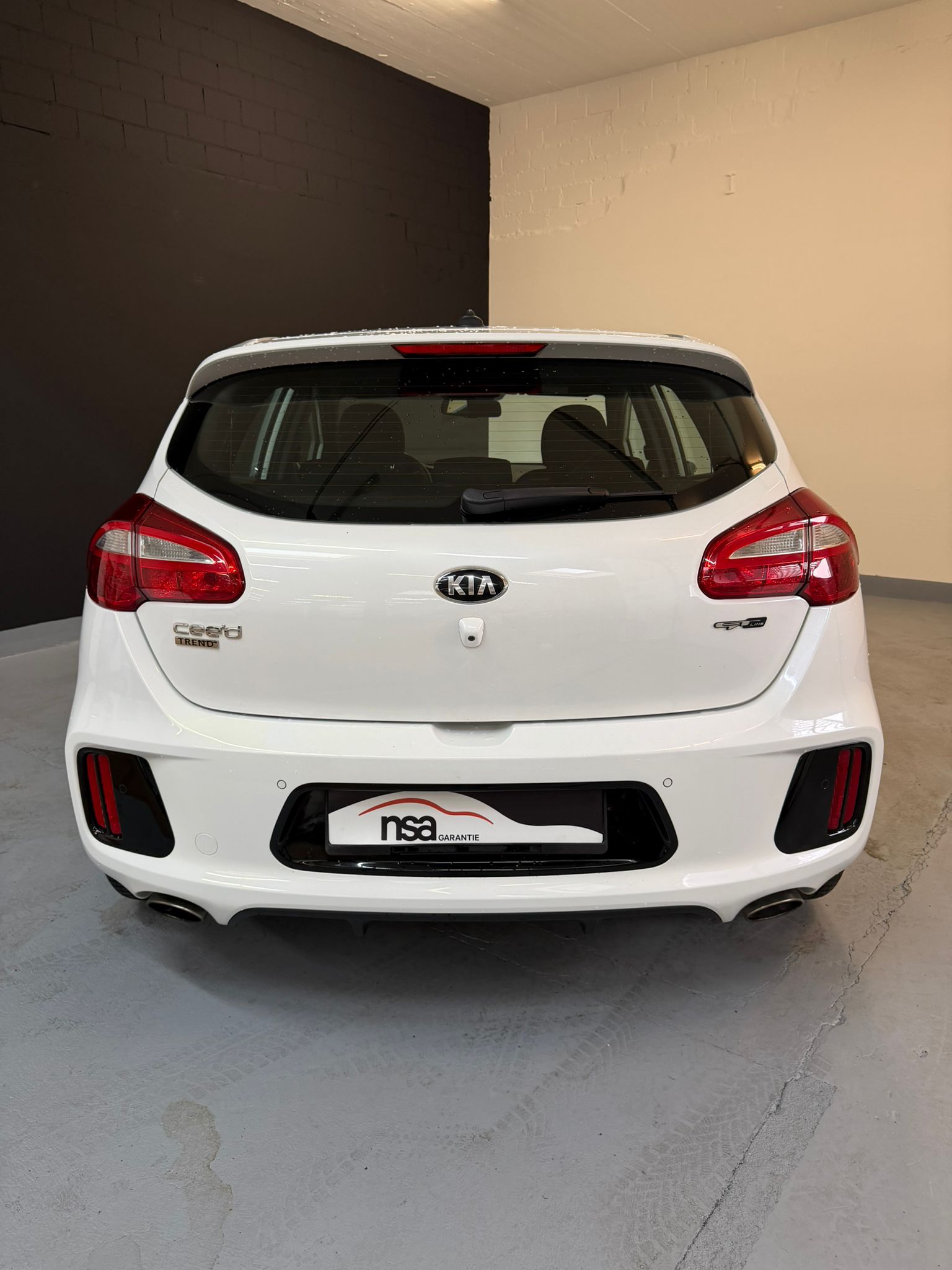 KIA Cee'd 1.0 T-GDi Trend GT-Line ***CH-Fahrzeug***-image-4