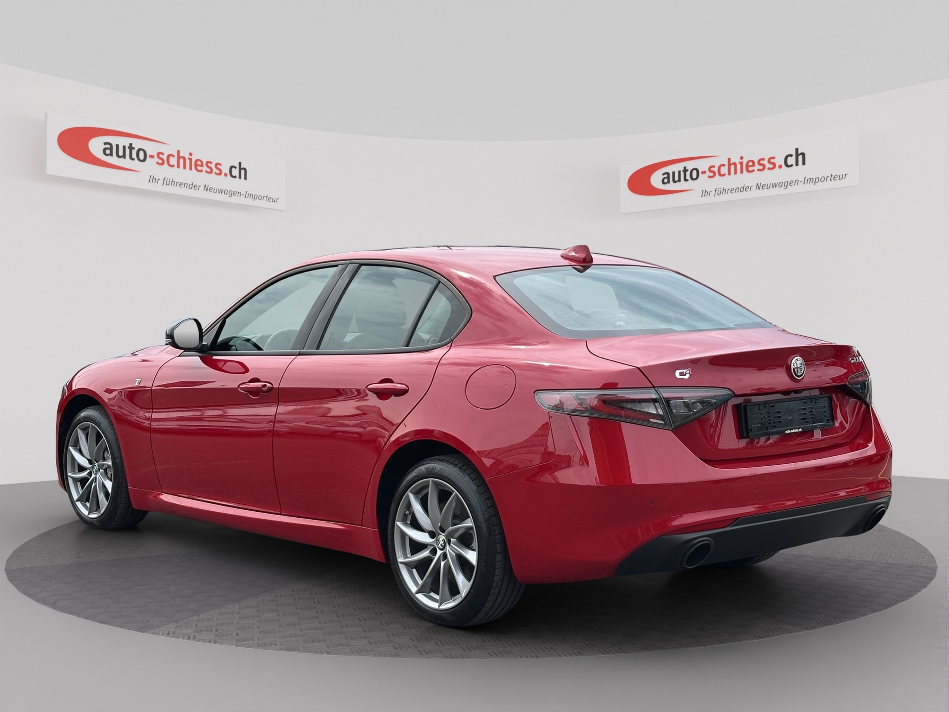 ALFA ROMEO Giulia 2.0 Ti Q4-image-2