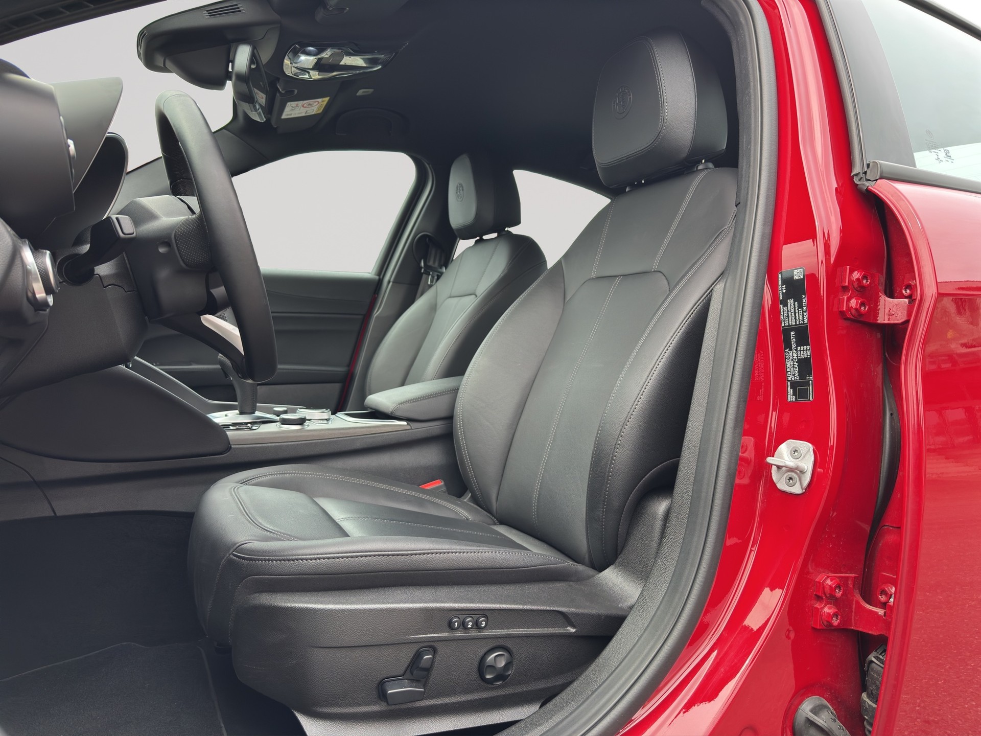 ALFA ROMEO Giulia 2.0 Ti Q4-image-5