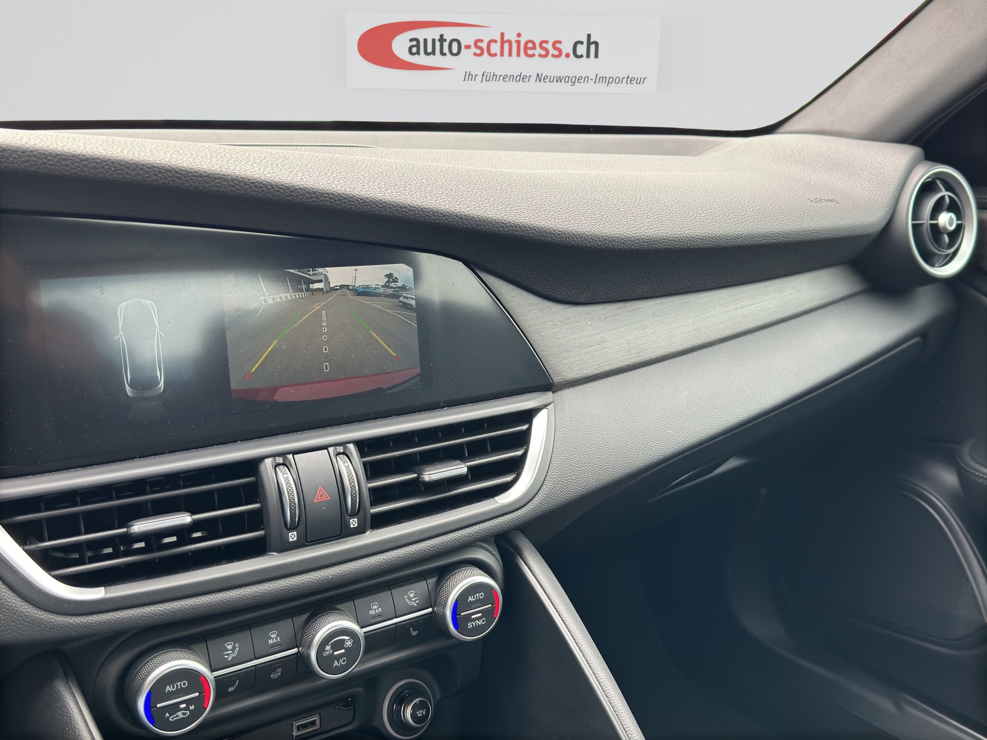 ALFA ROMEO Giulia 2.0 Ti Q4-image-13