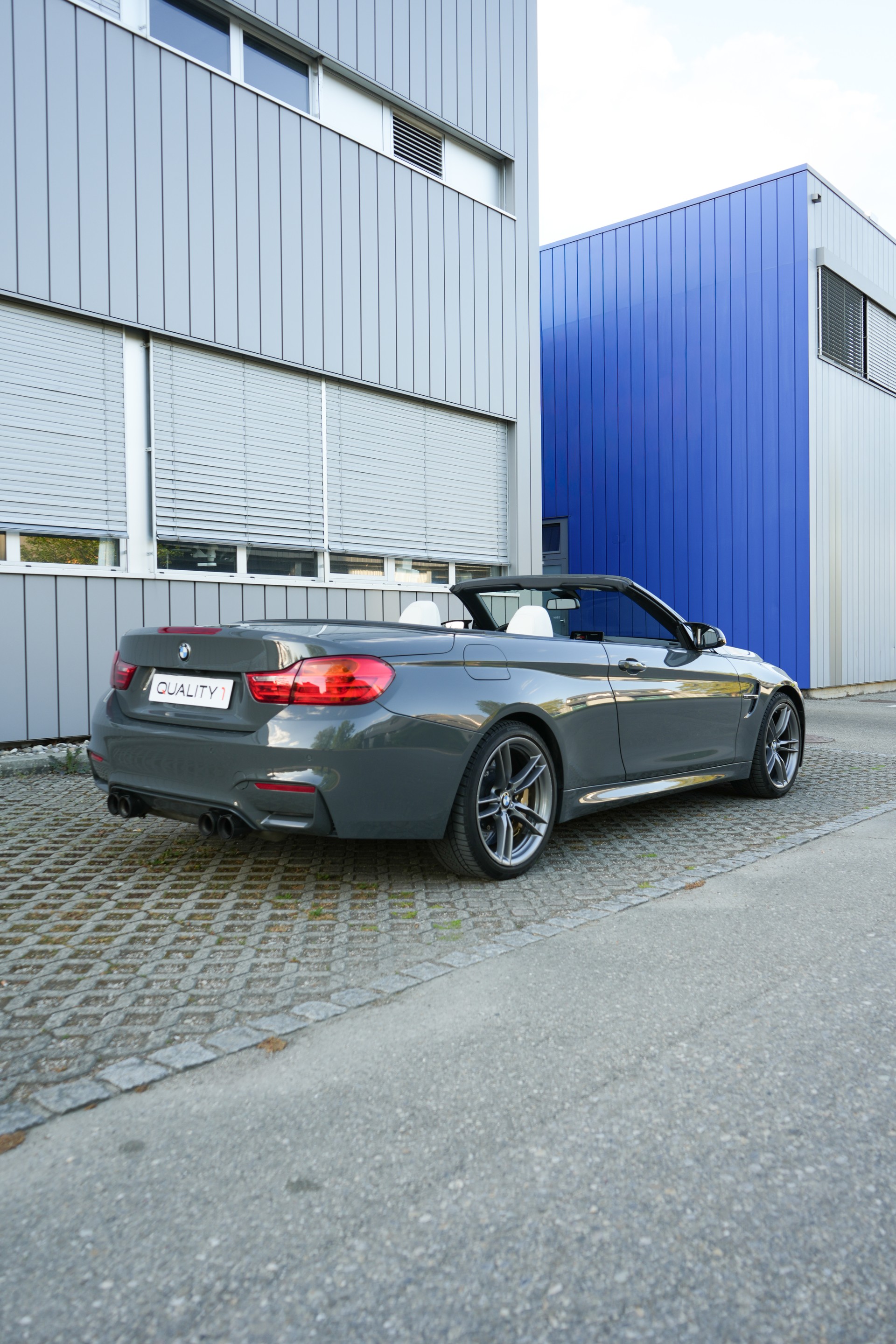 BMW M4 Cabriolet DKG-image-7