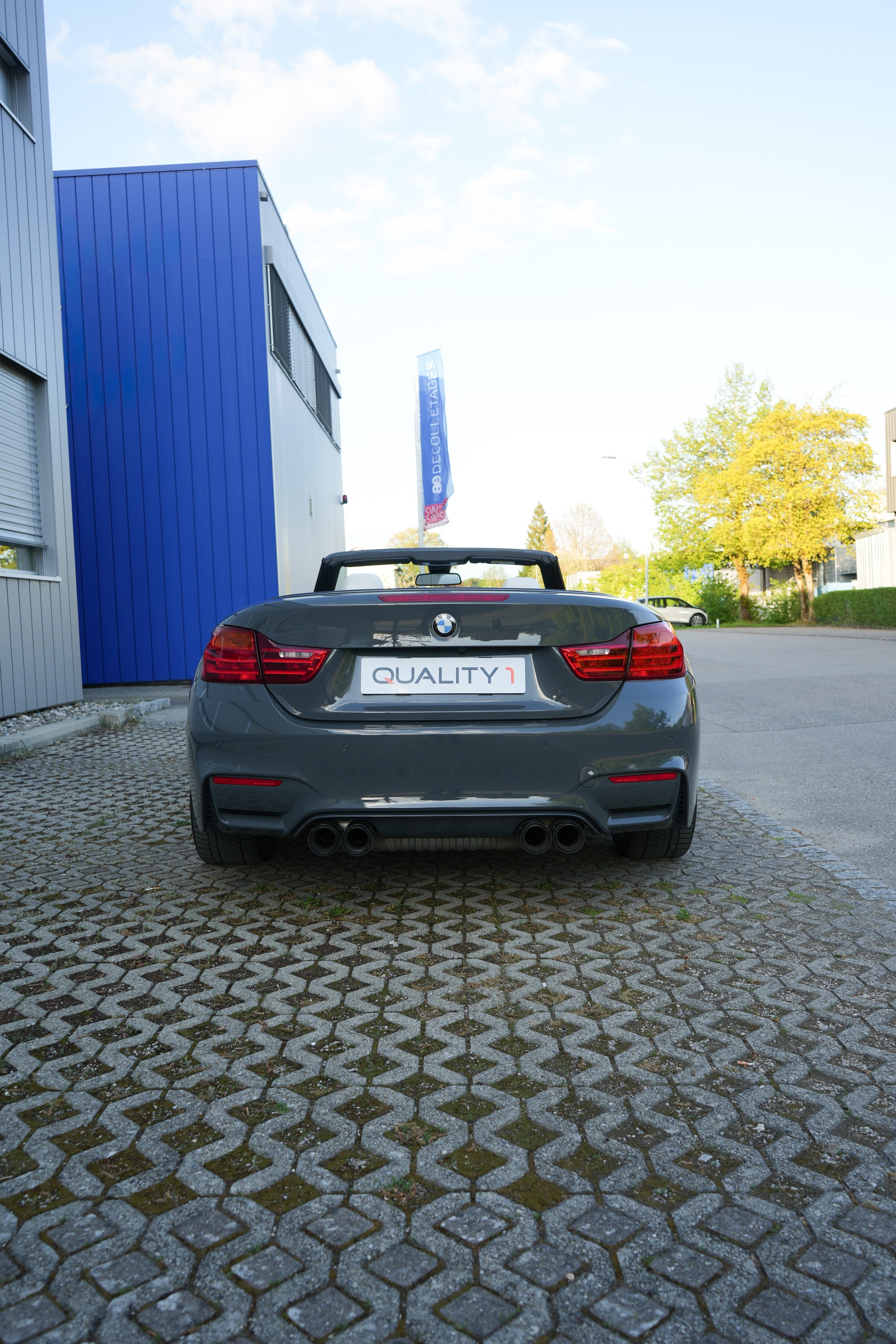 BMW M4 Cabriolet DKG-image-9