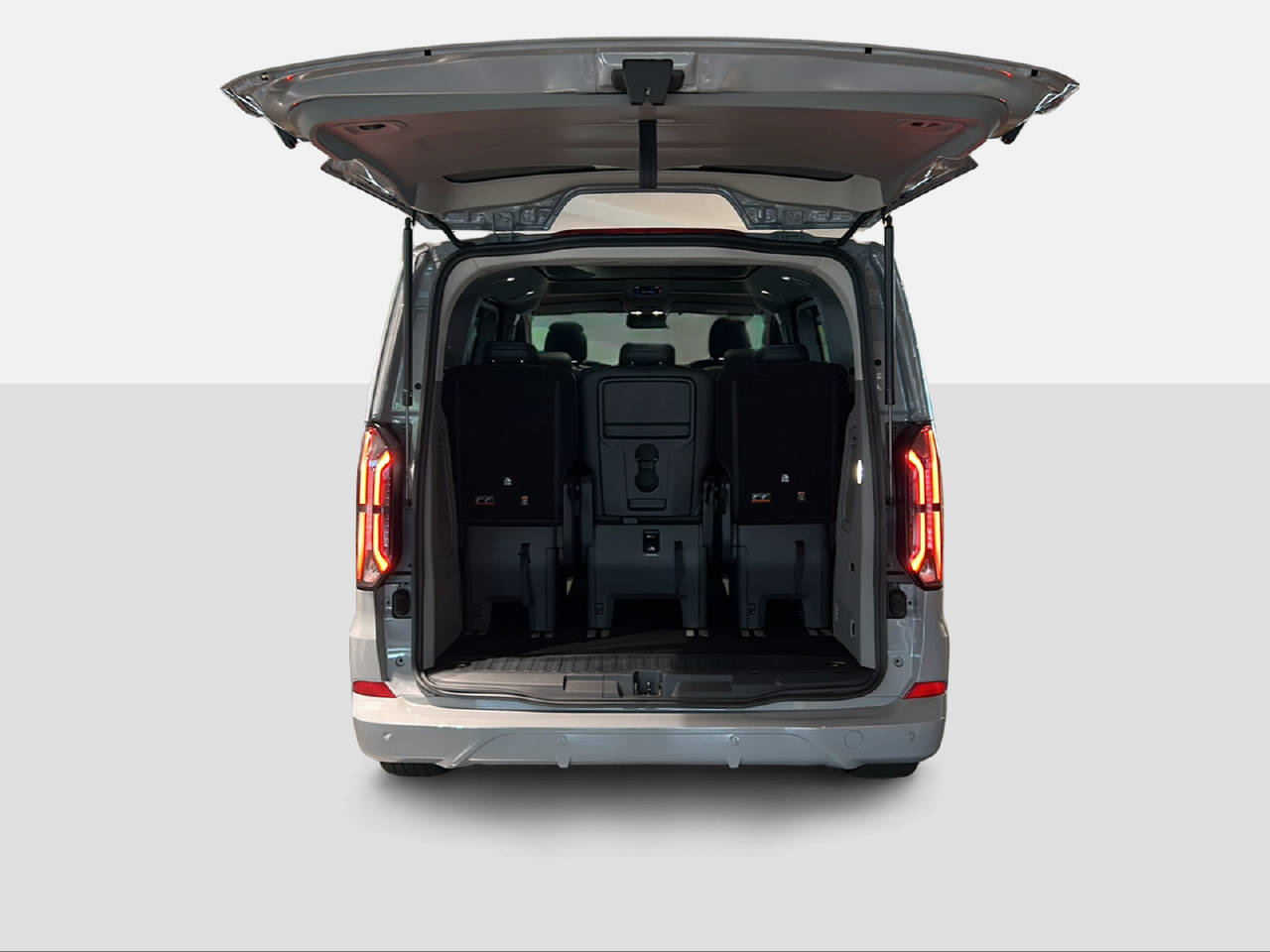 FORD Tourneo Custom 320 L1 2.0 EcoBlue 170 Sport-image-12