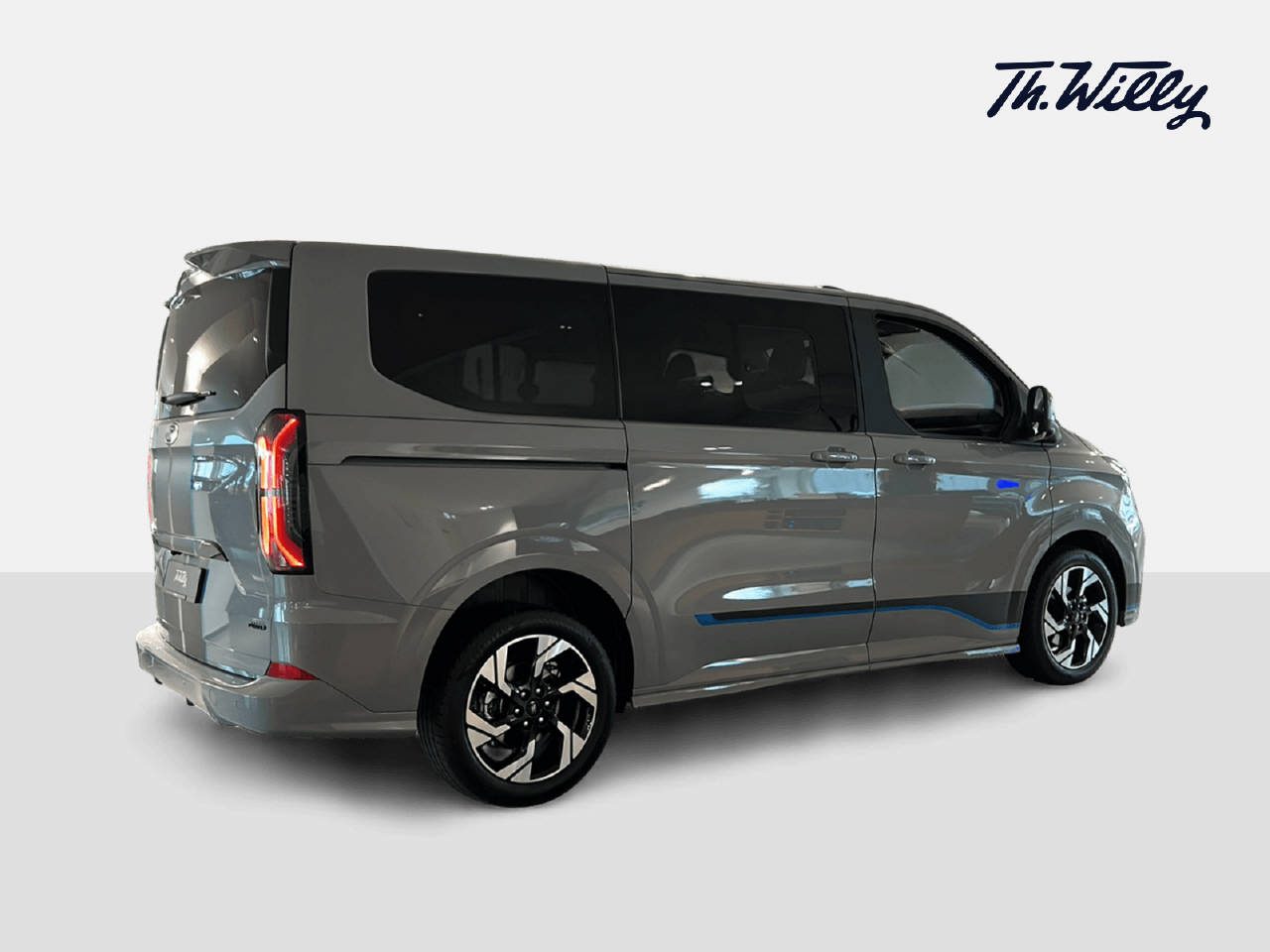 FORD Tourneo Custom 320 L1 2.0 EcoBlue 170 Sport-image-4