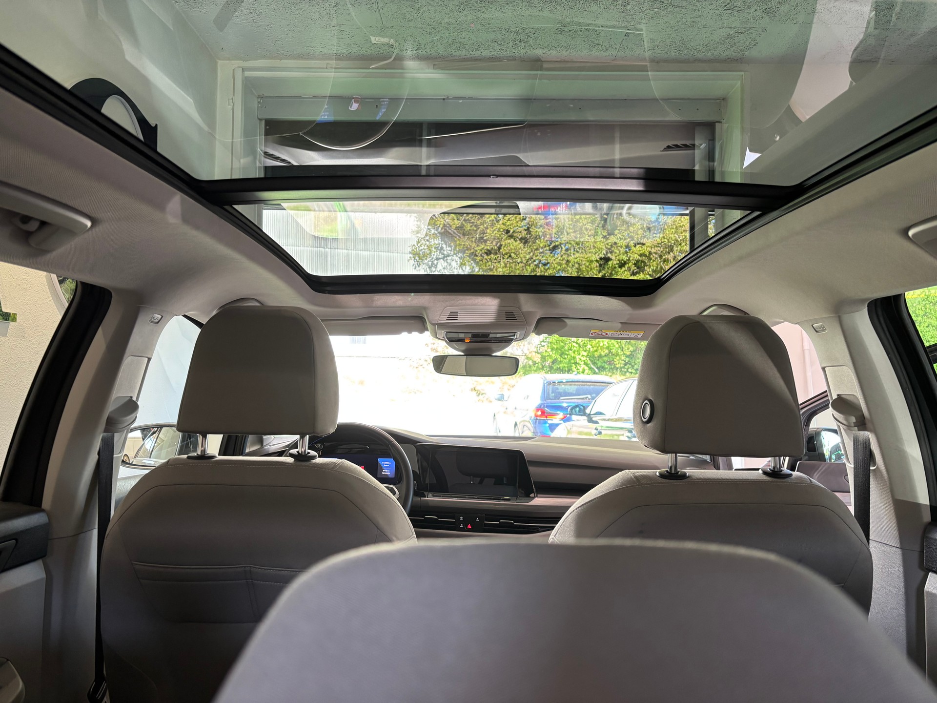 VW Golf Variant 1.5 eTSI mHEV Style-image-13