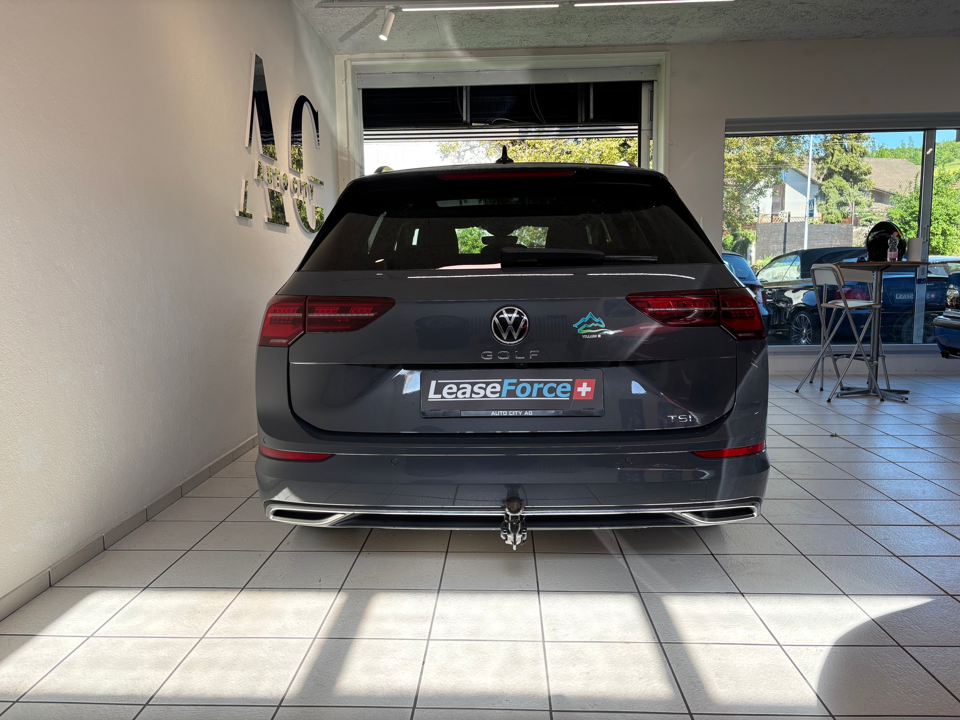 VW Golf Variant 1.5 eTSI mHEV Style-image-4