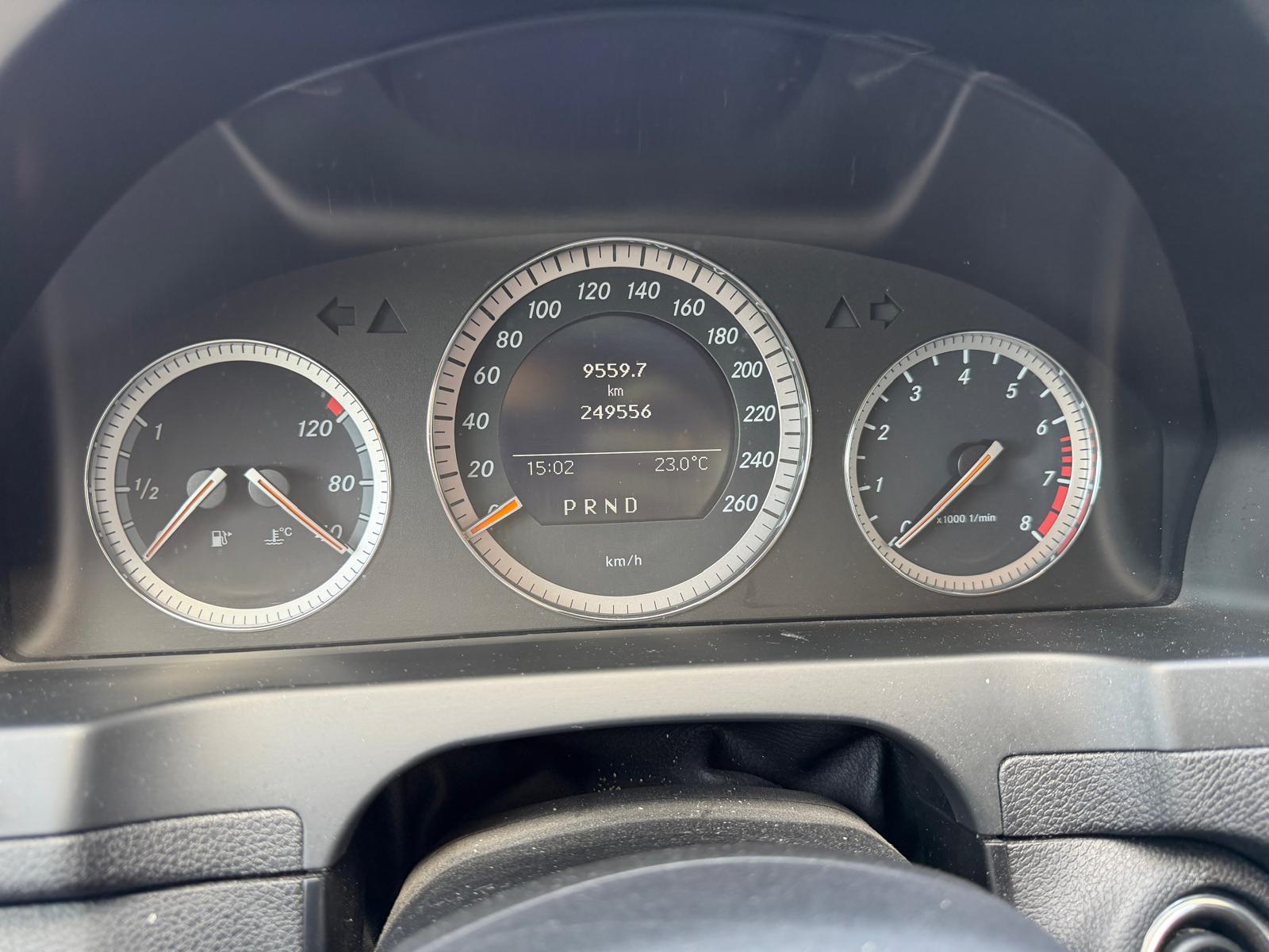 MERCEDES-BENZ C 350 4Matic 7G-Tronic-image-7