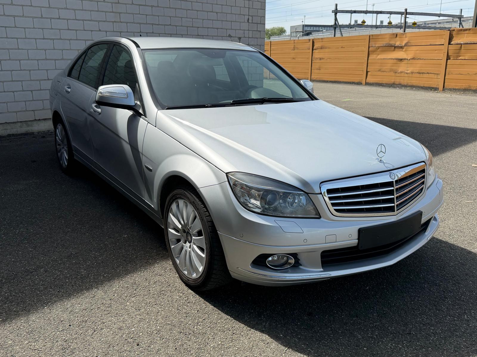 MERCEDES-BENZ C 350 4Matic 7G-Tronic-image-4