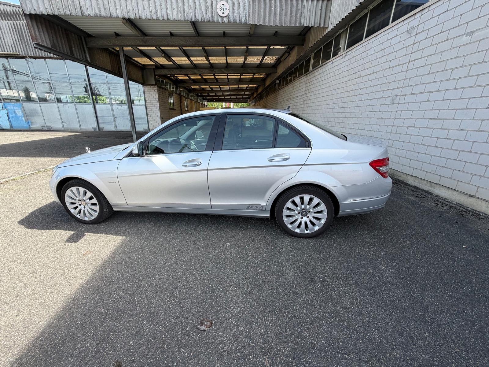 MERCEDES-BENZ C 350 4Matic 7G-Tronic-image-1