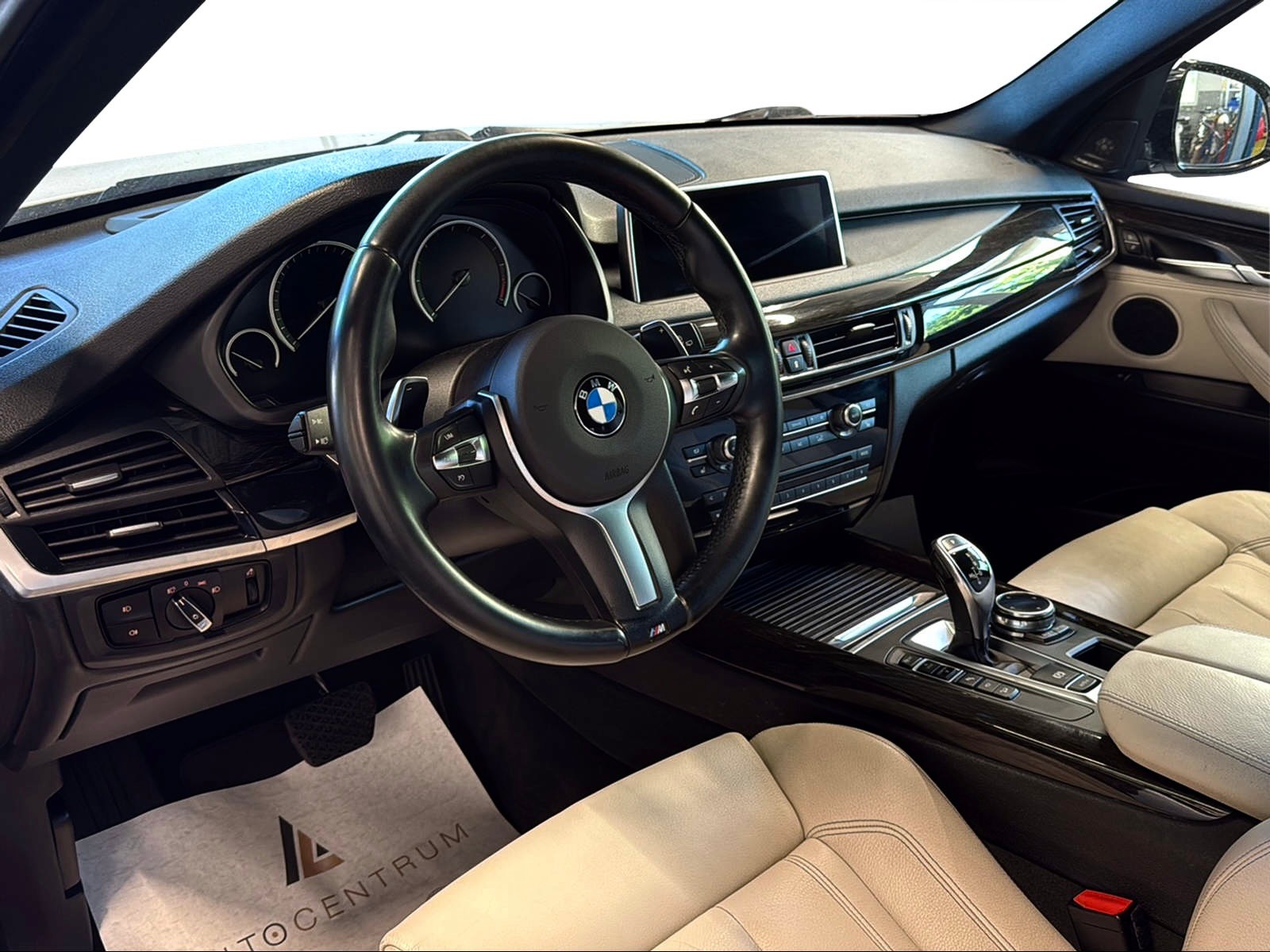 BMW X5 xDrive 30d Steptronic-image-1