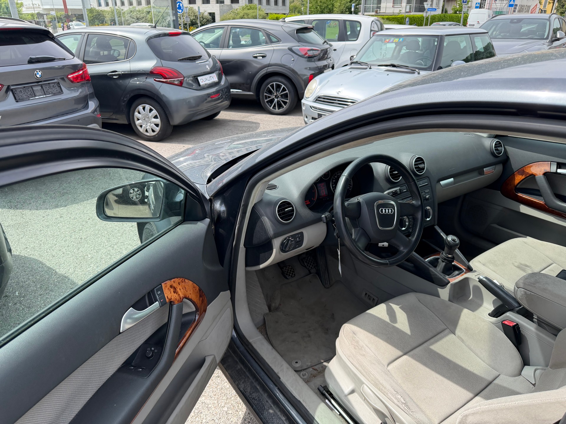 AUDI A3 2.0 TDI Attraction quattro-image-7