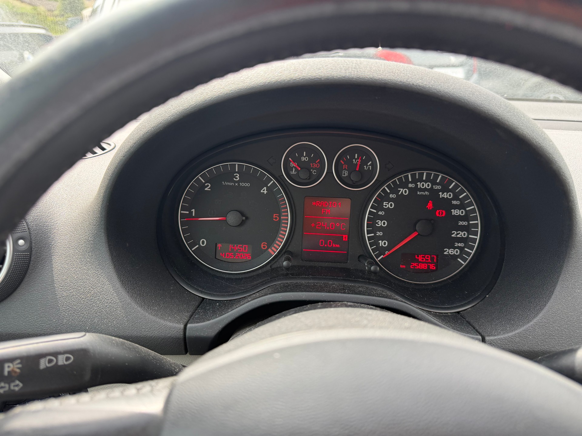 AUDI A3 2.0 TDI Attraction quattro-image-8