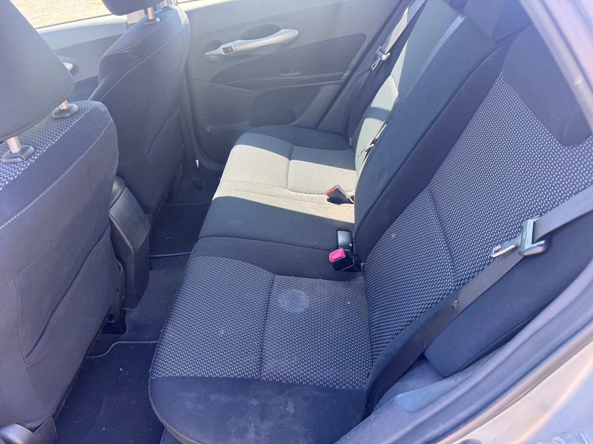 TOYOTA Auris 1.6 Linea Luna-image-9