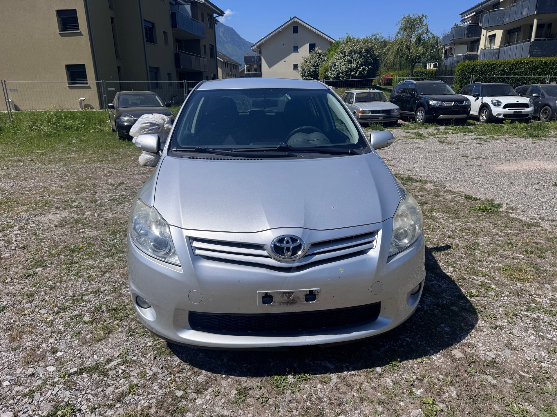 TOYOTA Auris 1.6 Linea Luna-image-1