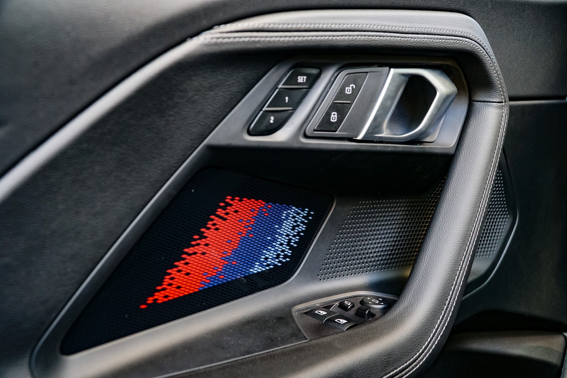 BMW M2 Steptronic-image-12