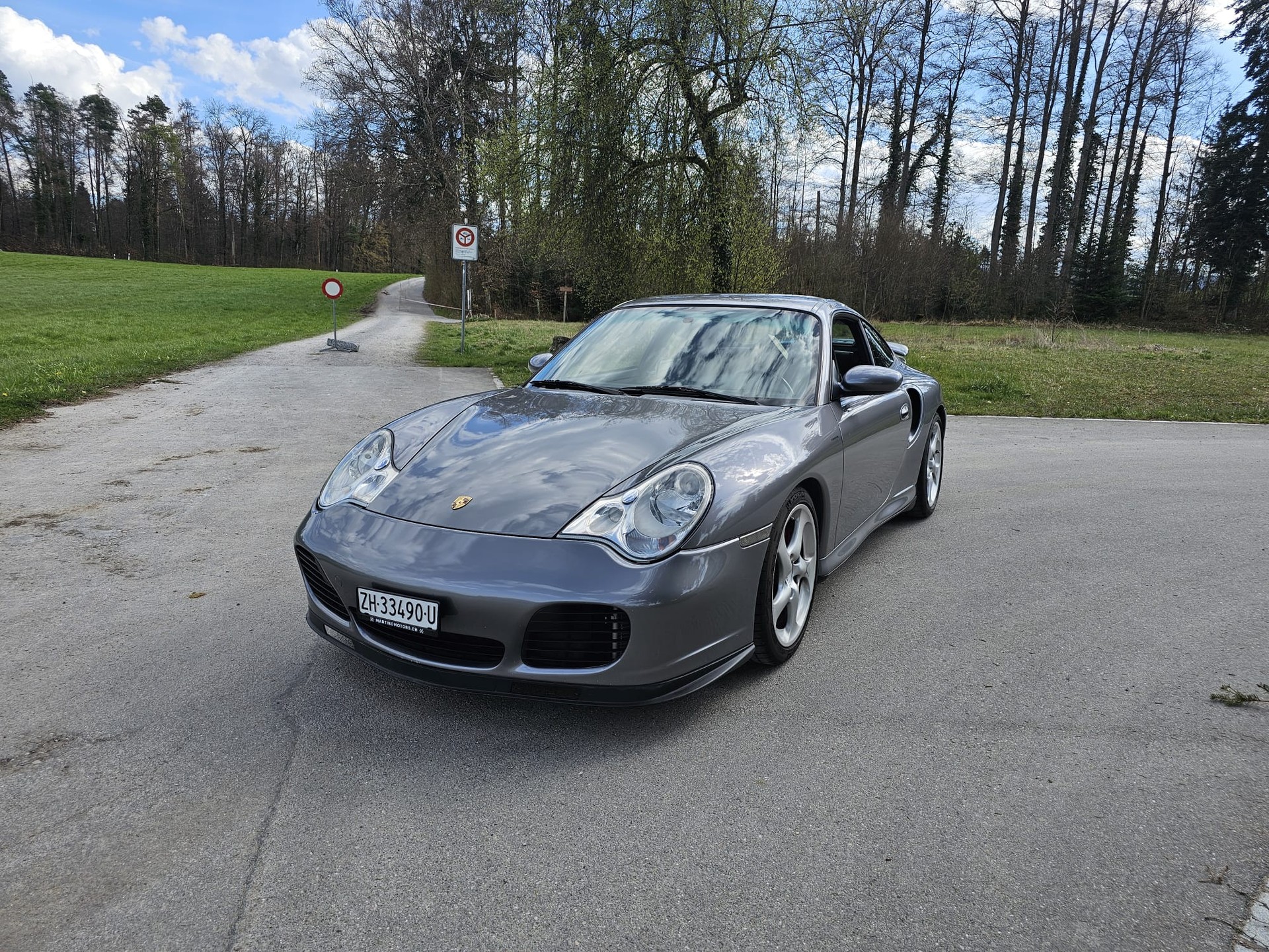 PORSCHE 911 Turbo