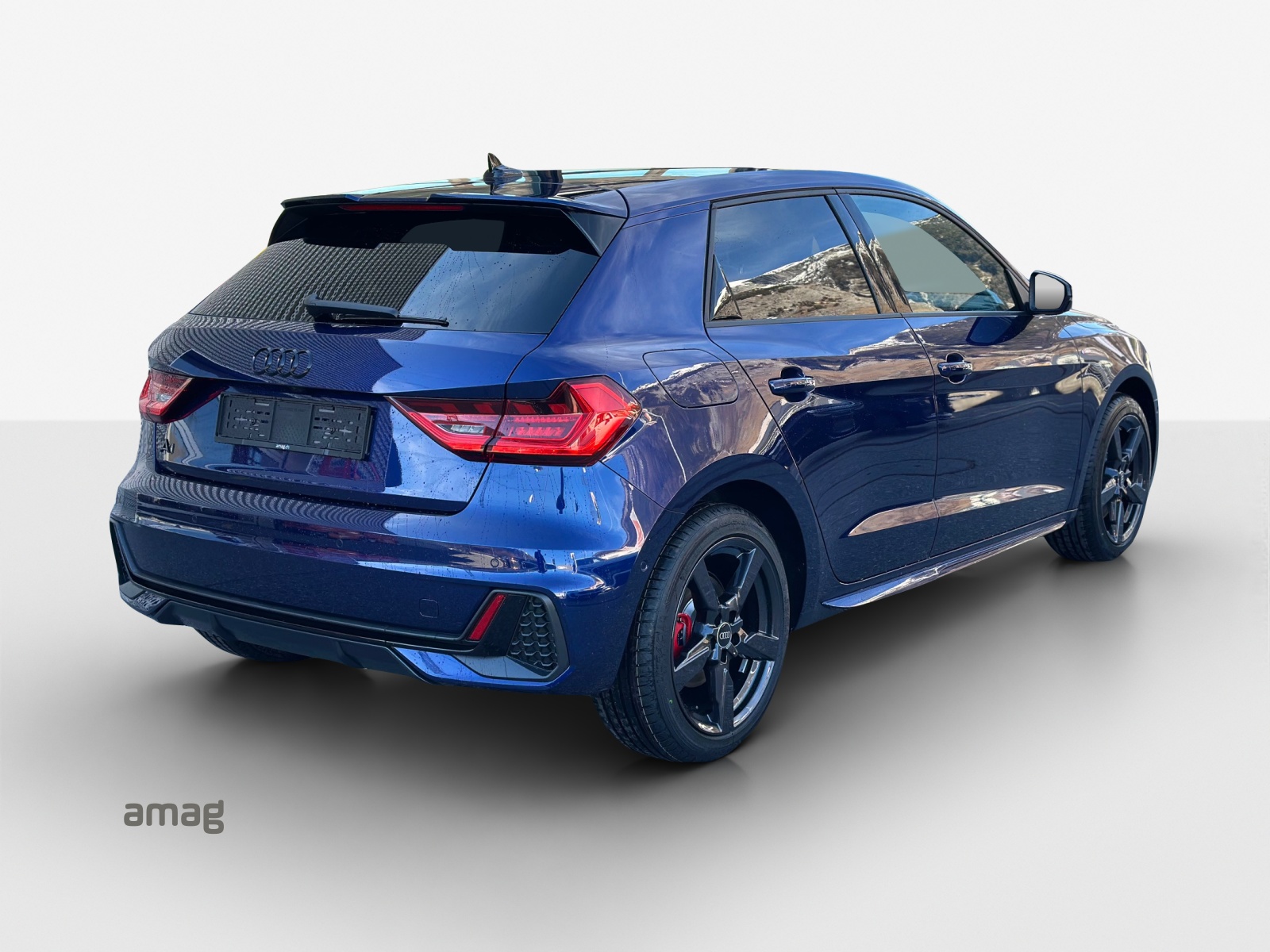 AUDI A1 Sportback 30 TFSI S Line Attraction S-tronic-image-4