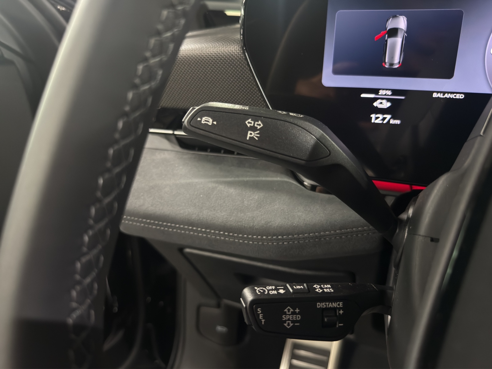 AUDI A6 Avant e-tron quattro-image-15