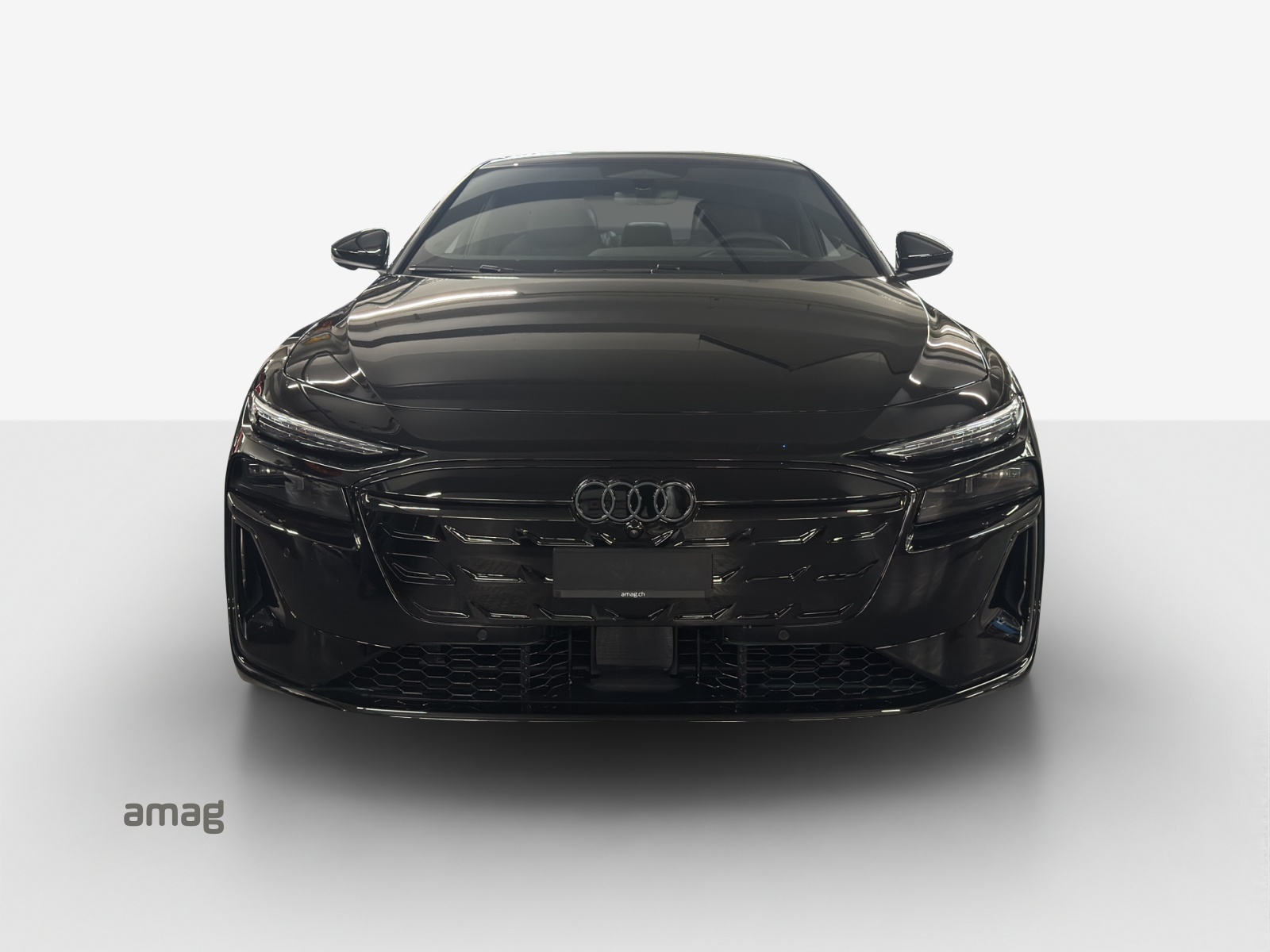 AUDI A6 Avant e-tron quattro-image-6
