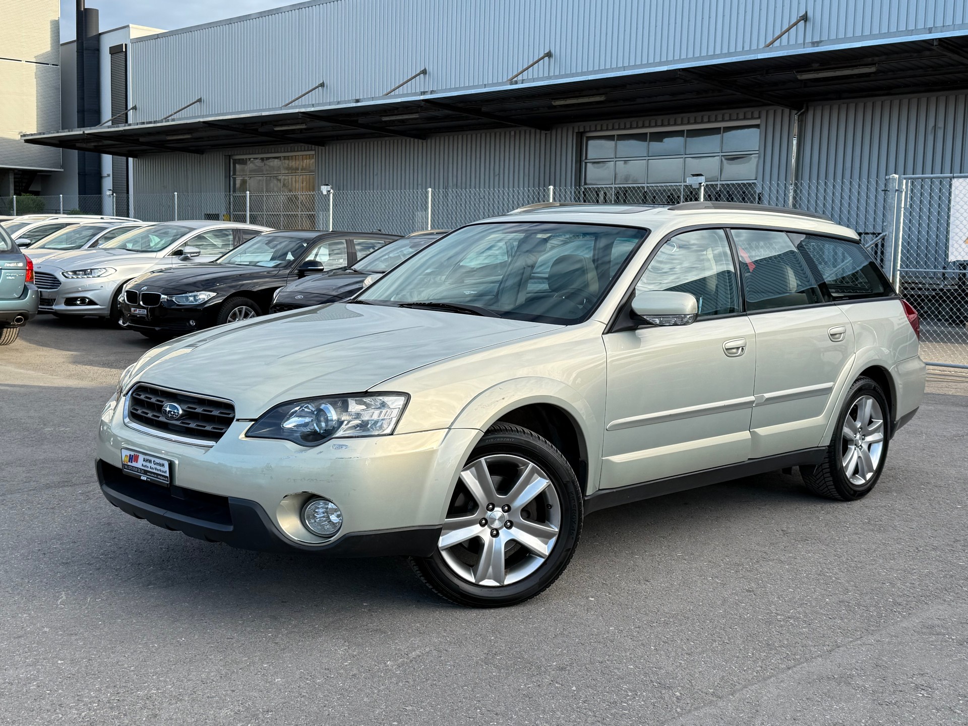 SUBARU Outback 3.0R AWD H6 Automatic / Frisch ab MFK / 1.Hand / Leder / Panoramadach / Sitzheizung