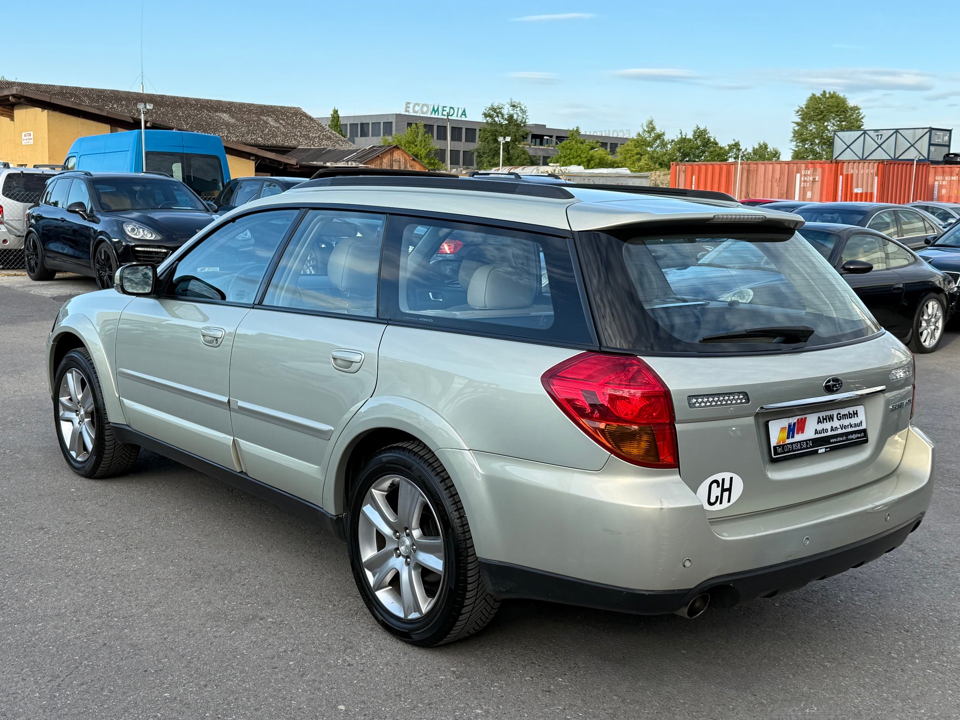 SUBARU Outback 3.0R AWD H6 Automatic / Frisch ab MFK / 1.Hand / Leder / Panoramadach / Sitzheizung-image-5