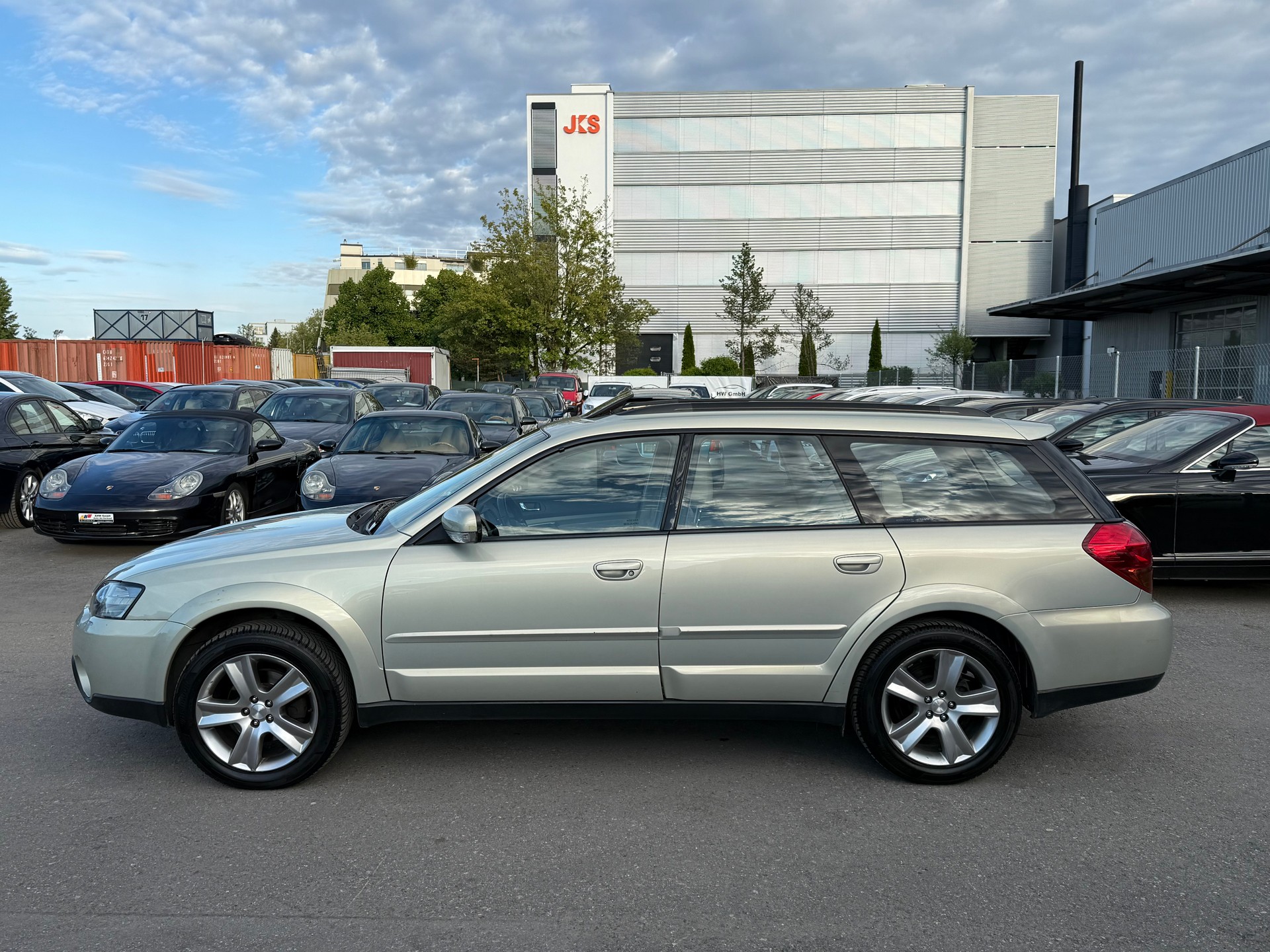 SUBARU Outback 3.0R AWD H6 Automatic / Frisch ab MFK / 1.Hand / Leder / Panoramadach / Sitzheizung-image-6