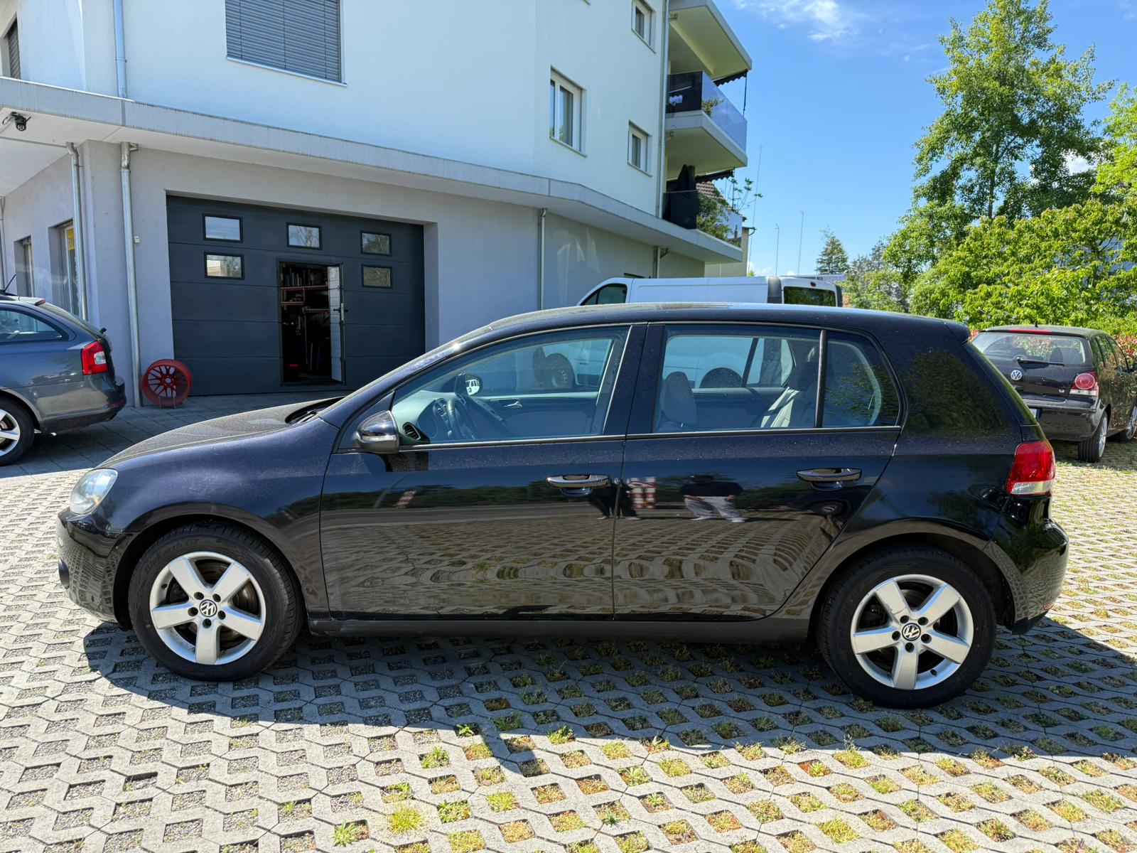 VW Golf 2.0 TDI Comfortline 4Motion-image-6
