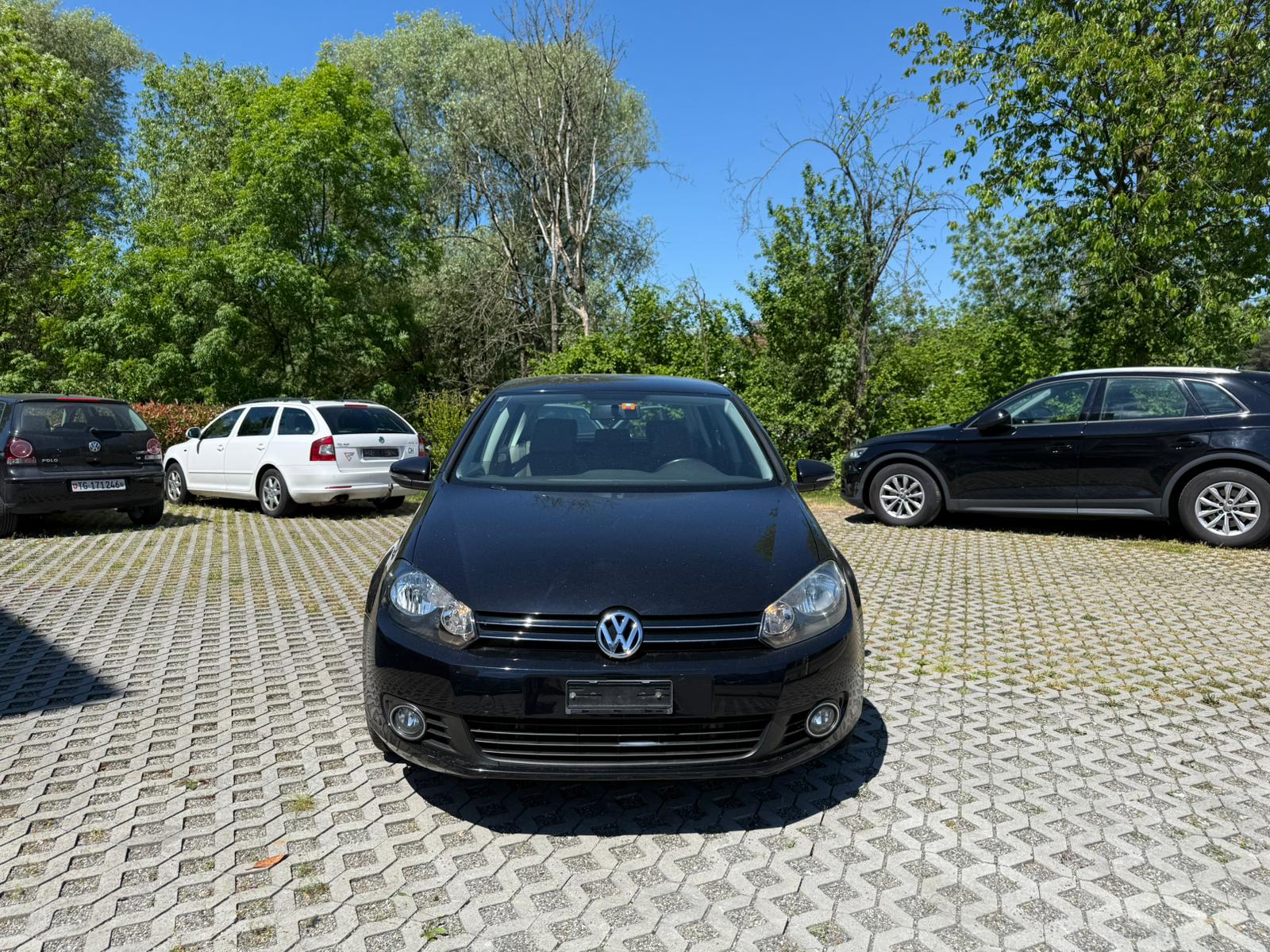 VW Golf 2.0 TDI Comfortline 4Motion-image-0
