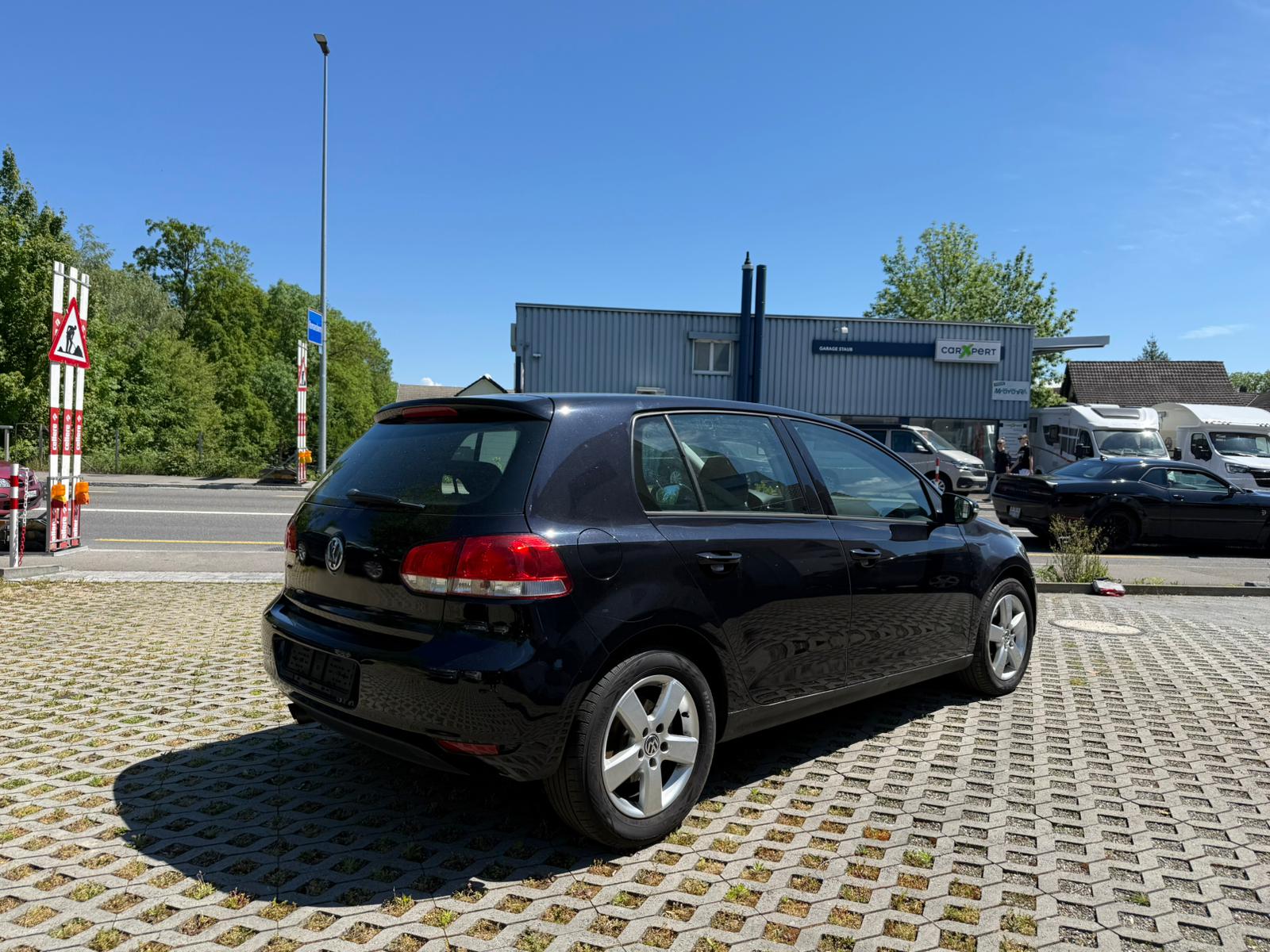 VW Golf 2.0 TDI Comfortline 4Motion-image-3