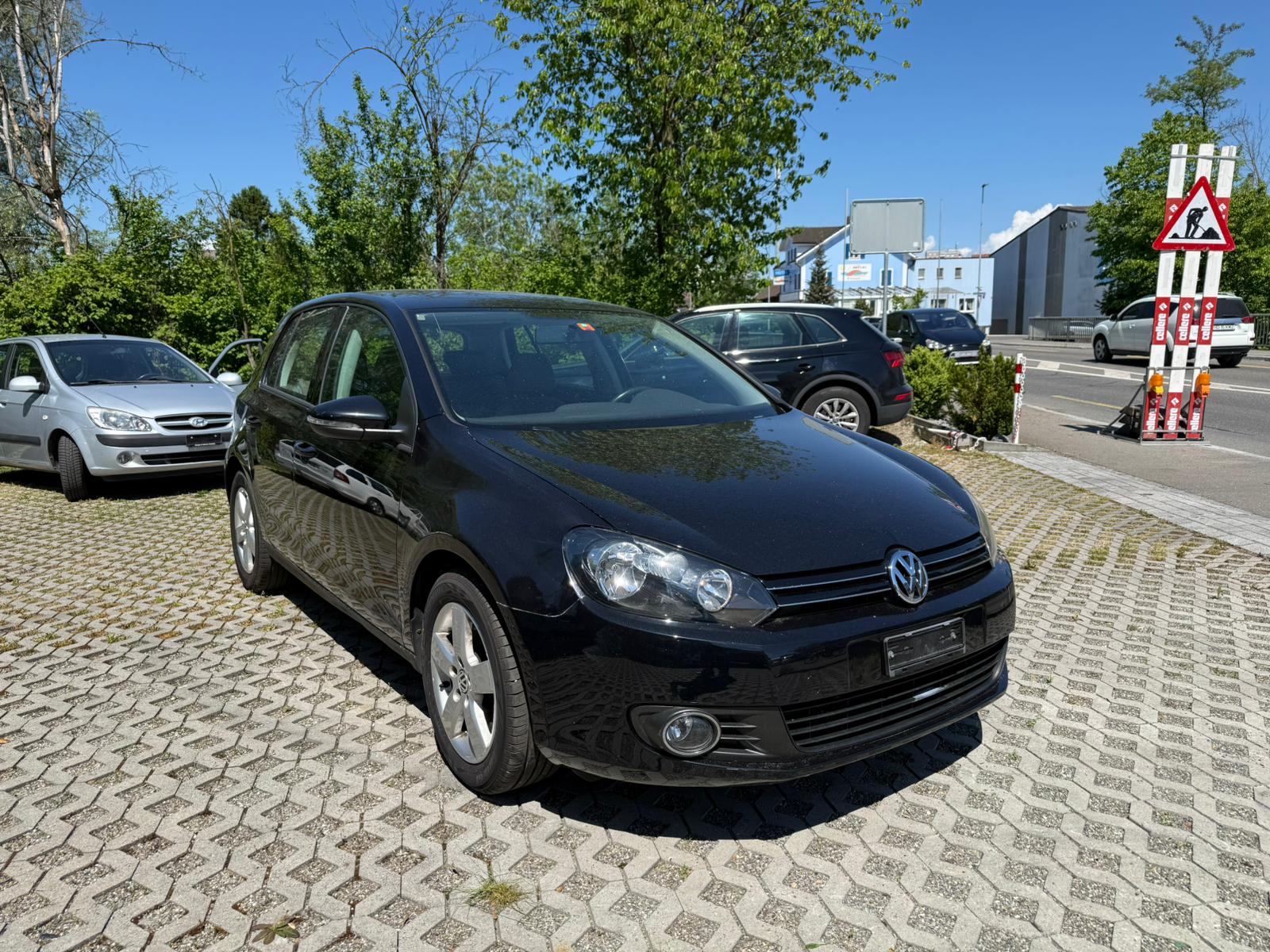 VW Golf 2.0 TDI Comfortline 4Motion-image-1
