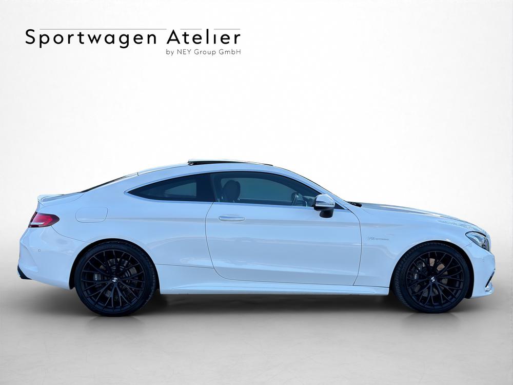 MERCEDES-BENZ C 63 AMG Speedshift-image-5