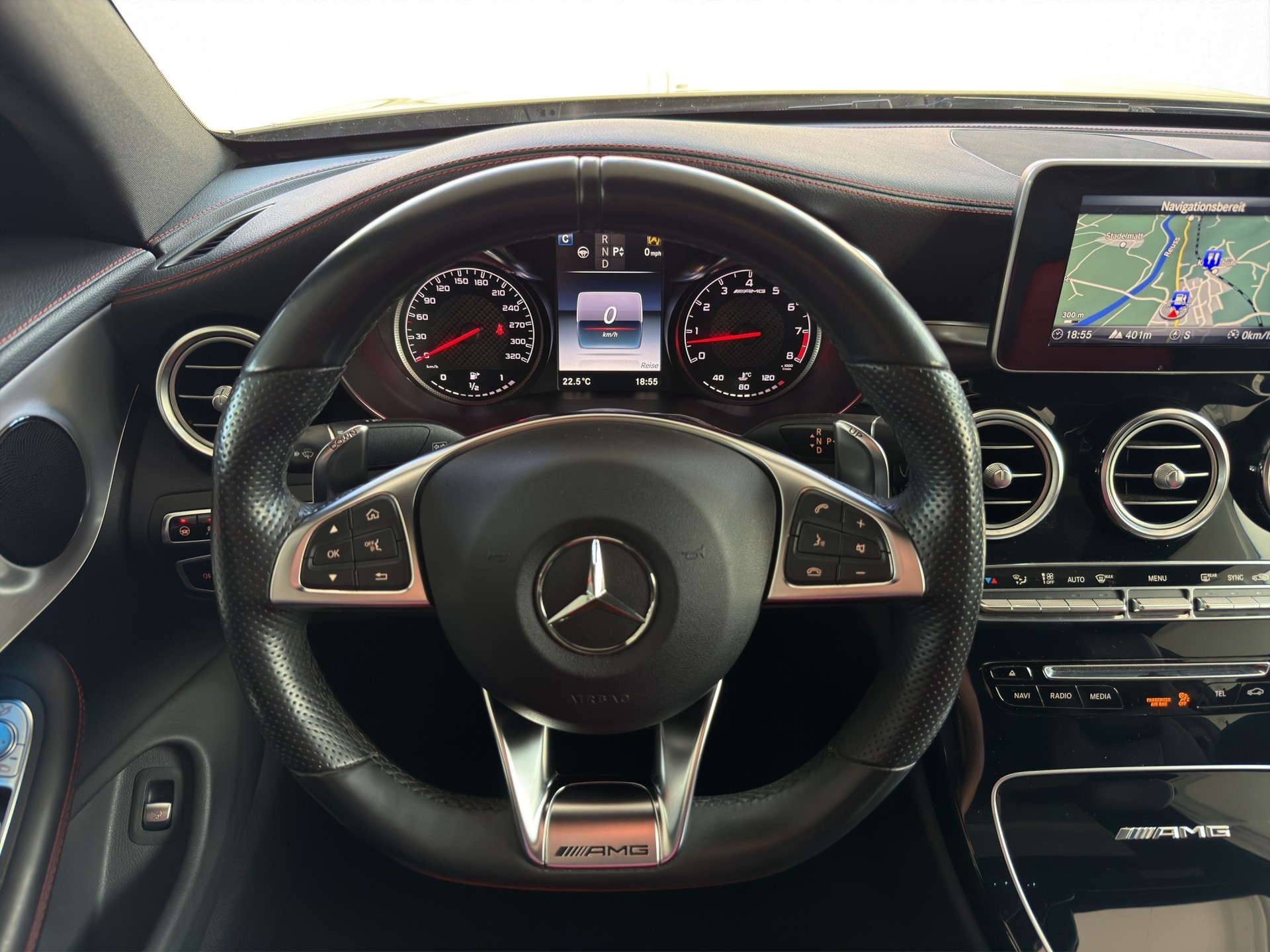MERCEDES-BENZ C 63 AMG Speedshift-image-10