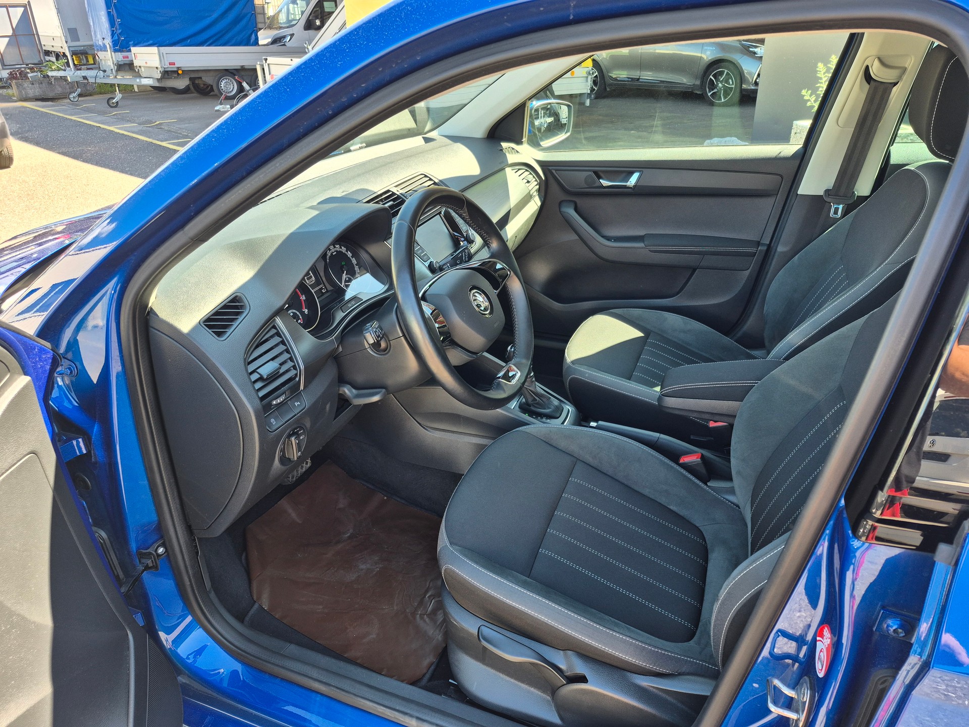 SKODA Fabia 1.0 TSI Style DSG-image-8