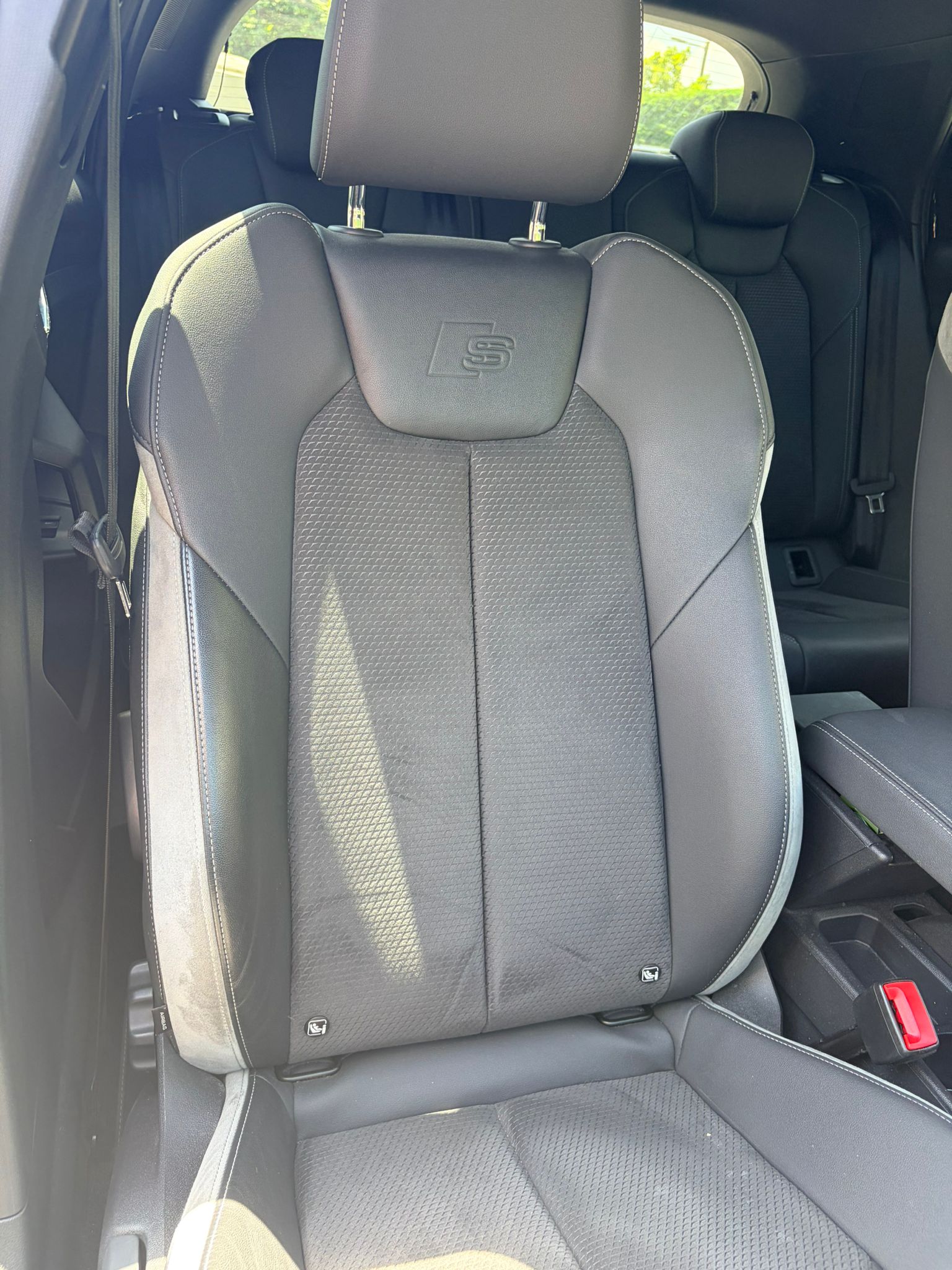 AUDI 1.5 35 TFSI City Carver-image-6
