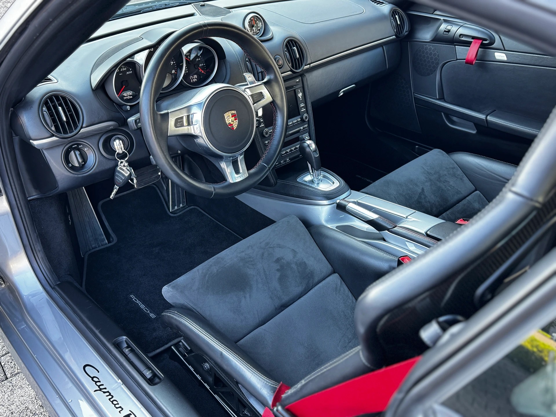 PORSCHE Cayman R 3.4 PDK-image-4