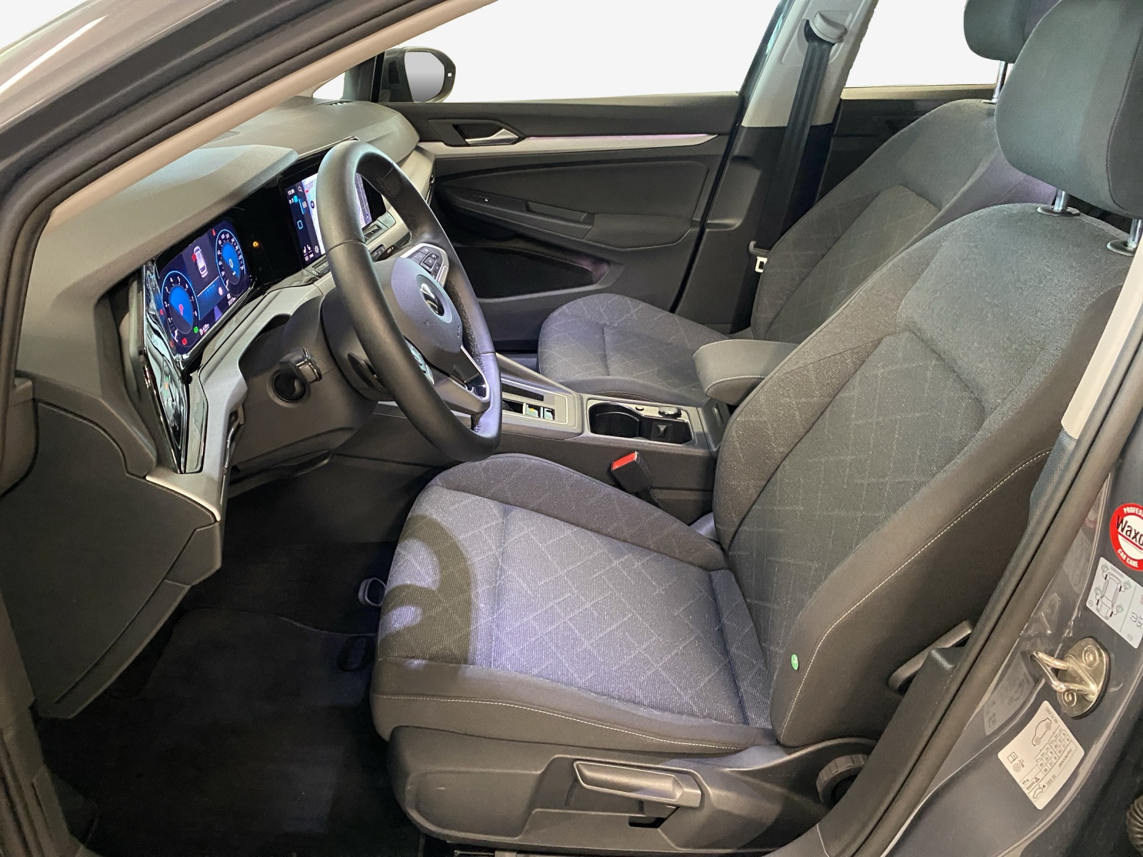 VW Golf Variant 1.5 eTSI mHEV Life-image-7