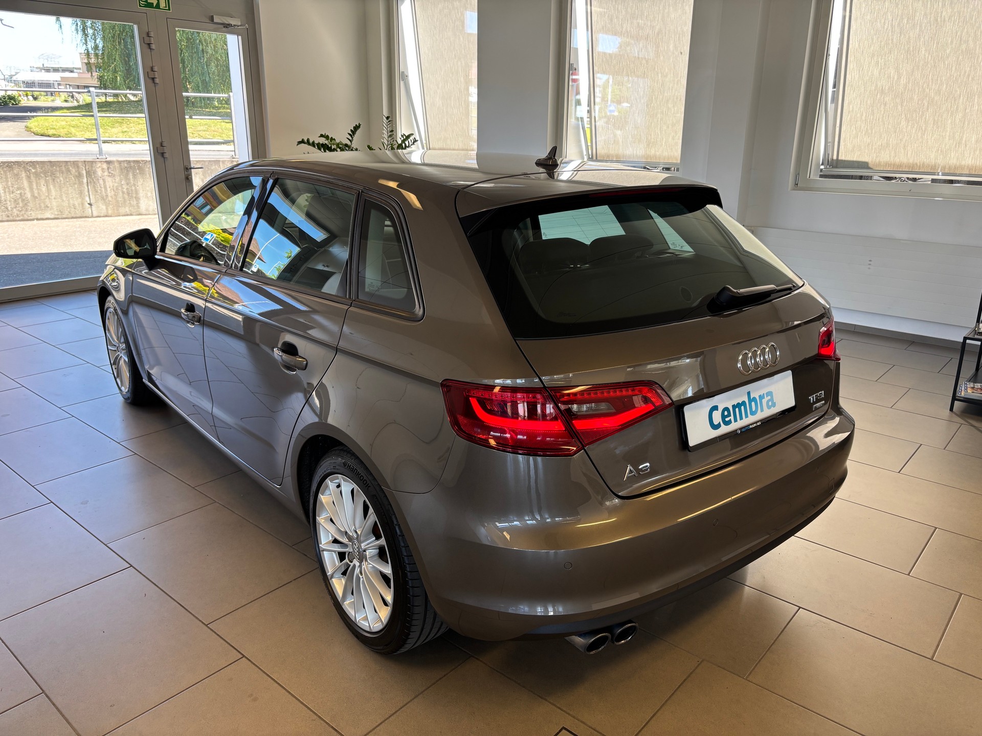 AUDI A3 Sportback 1.4 TFSI Ambition S-tronic-showroom-element-3