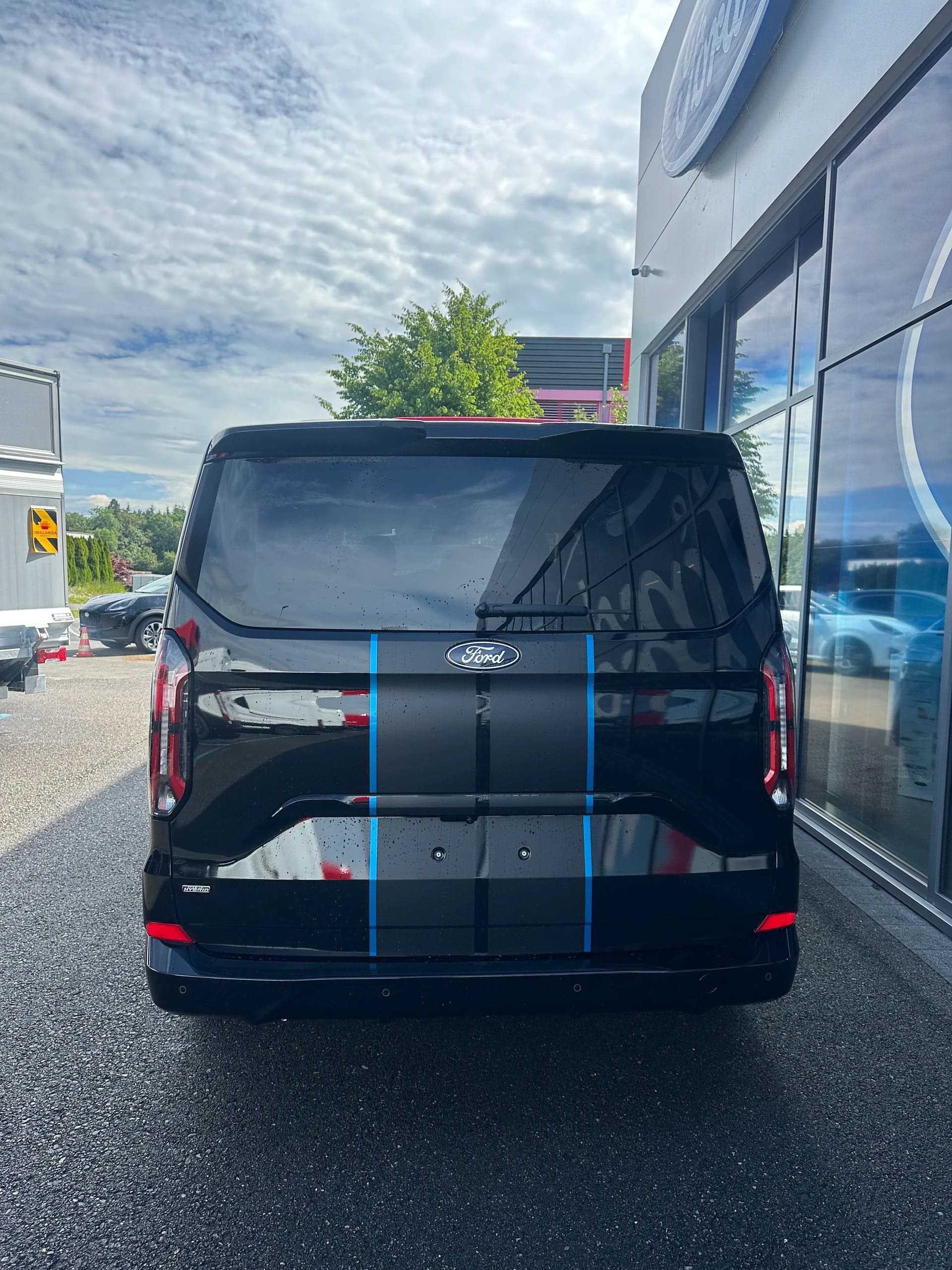 FORD Tourneo Custom 340 L1 2.5 Durat Sport/PHEV-image-4