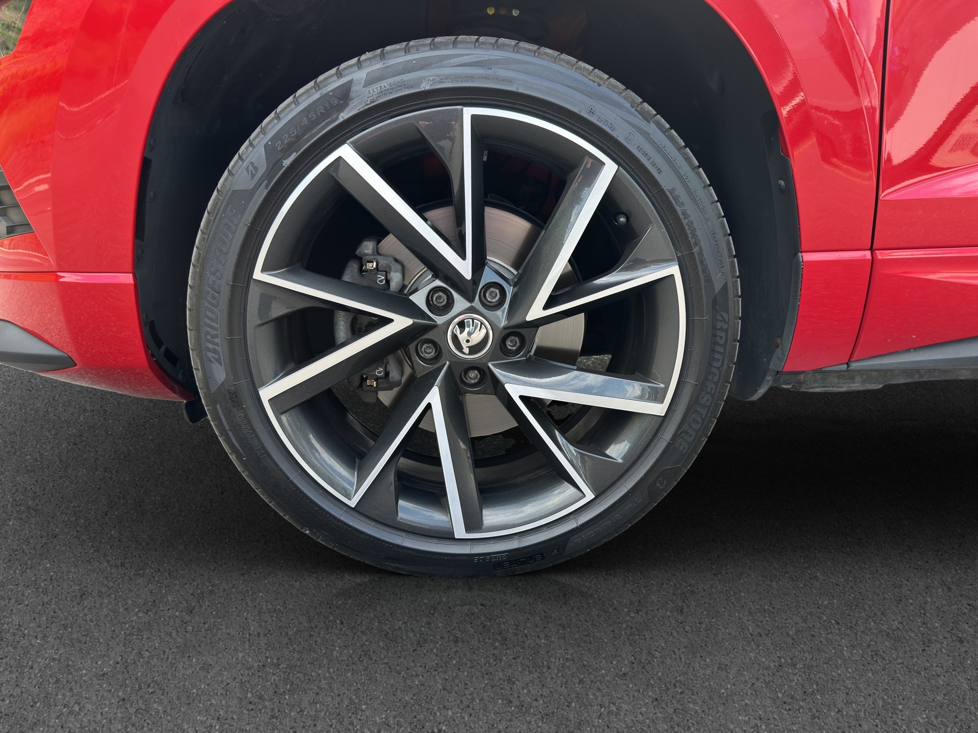 SKODA Karoq 2.0 TSI SportLine 4x4 DSG-image-14