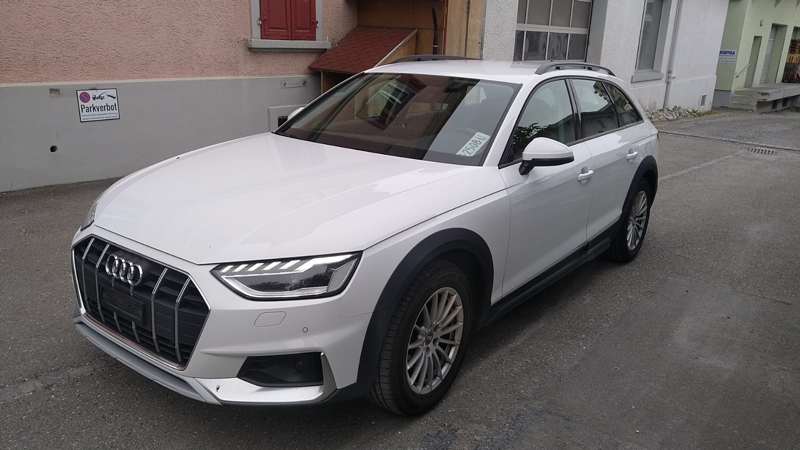 AUDI A4 allroad 40 TDI quattro tiptronic-image-1