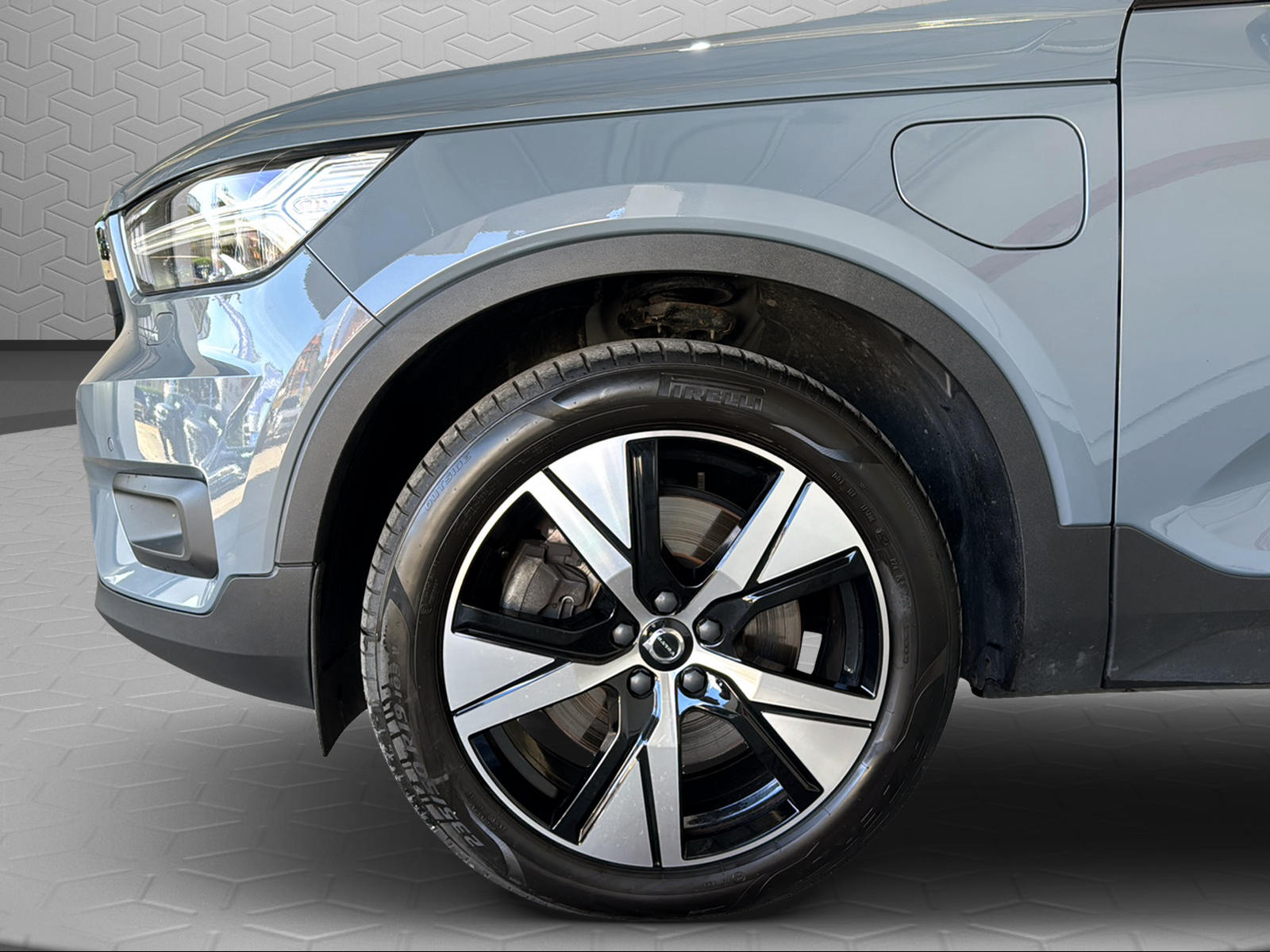 VOLVO XC40 T5 TwE R-Design DCT-image-8