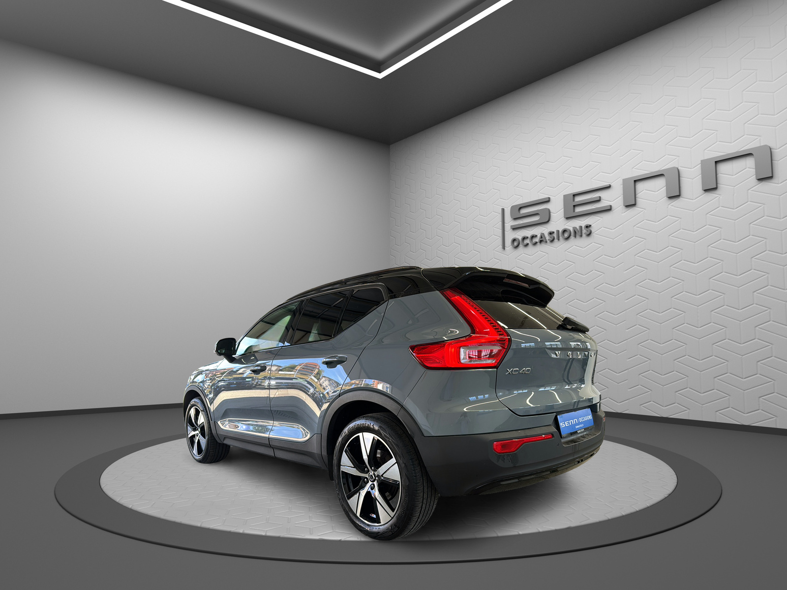 VOLVO XC40 T5 TwE R-Design DCT-image-3