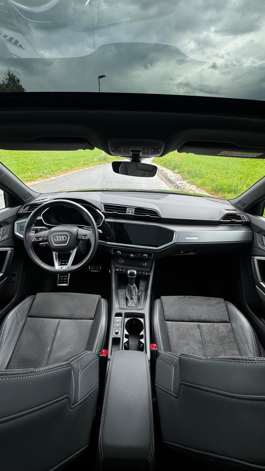 AUDI Q3 Sportback 45 TFSI S line quattro S-tronic-image-6