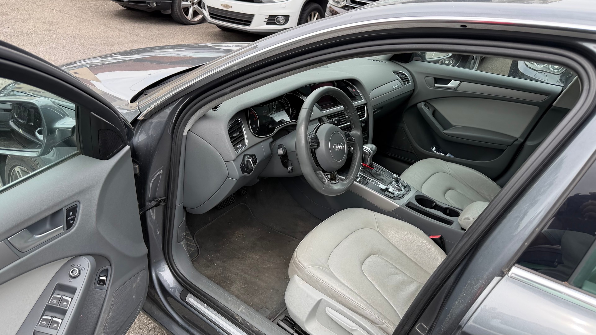 AUDI A4 Limousine 3.0 TDI quattro S-tronic-image-6