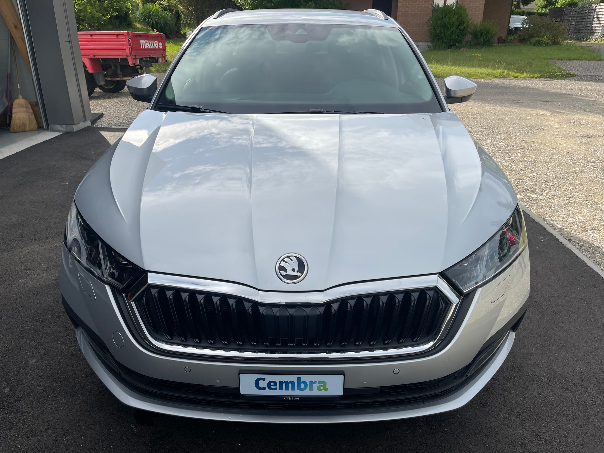 SKODA Octavia Combi 2.0 TDI DSG Ambition 4x4 !!! Topausstattung !!!-image-0