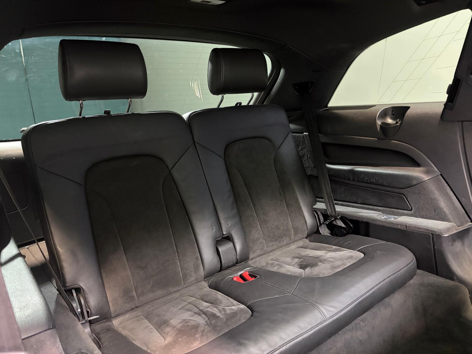 AUDI Q7 3.0 TDI quattro tiptronic-image-16