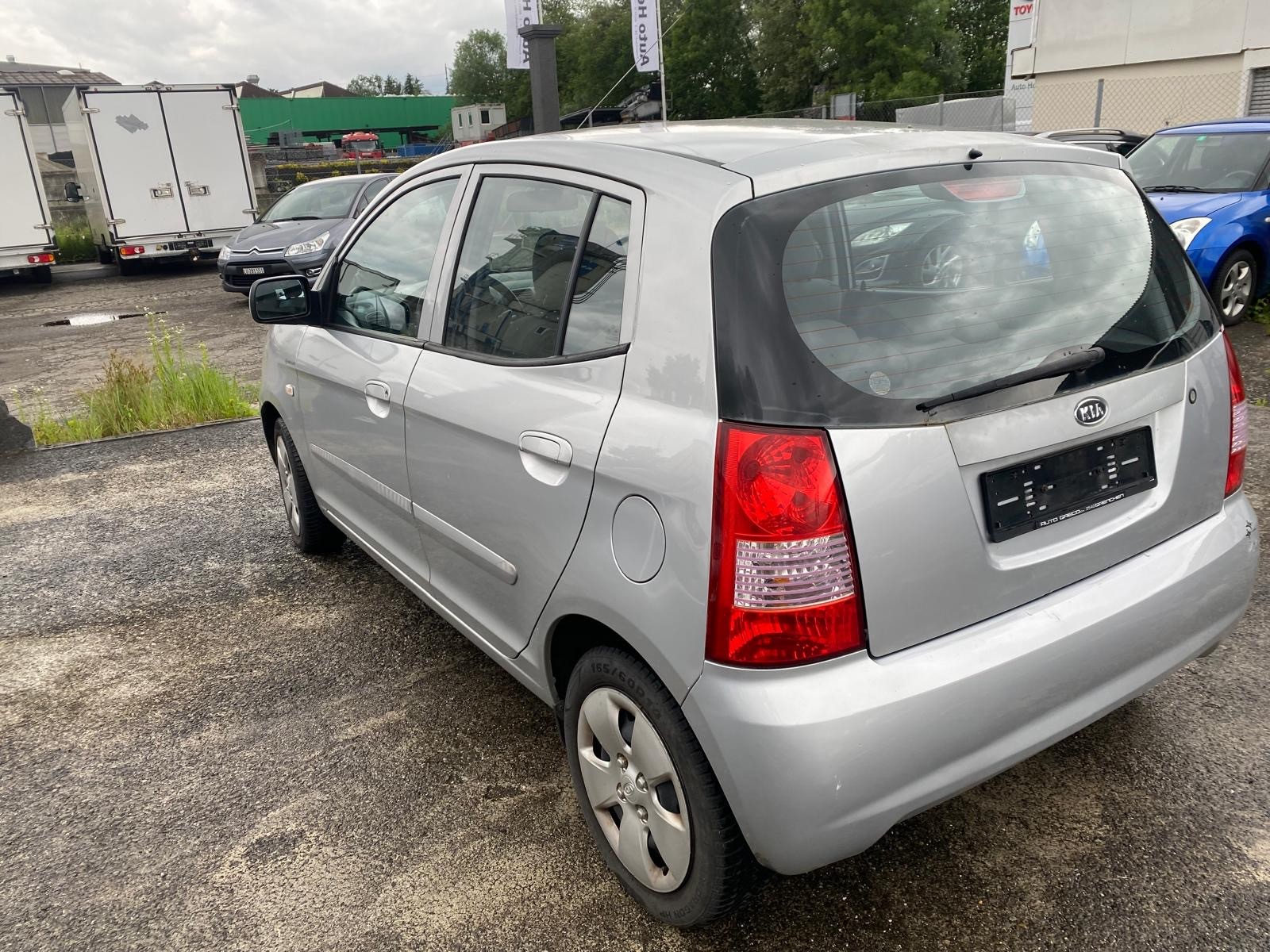KIA Picanto 1.1 Style-image-3
